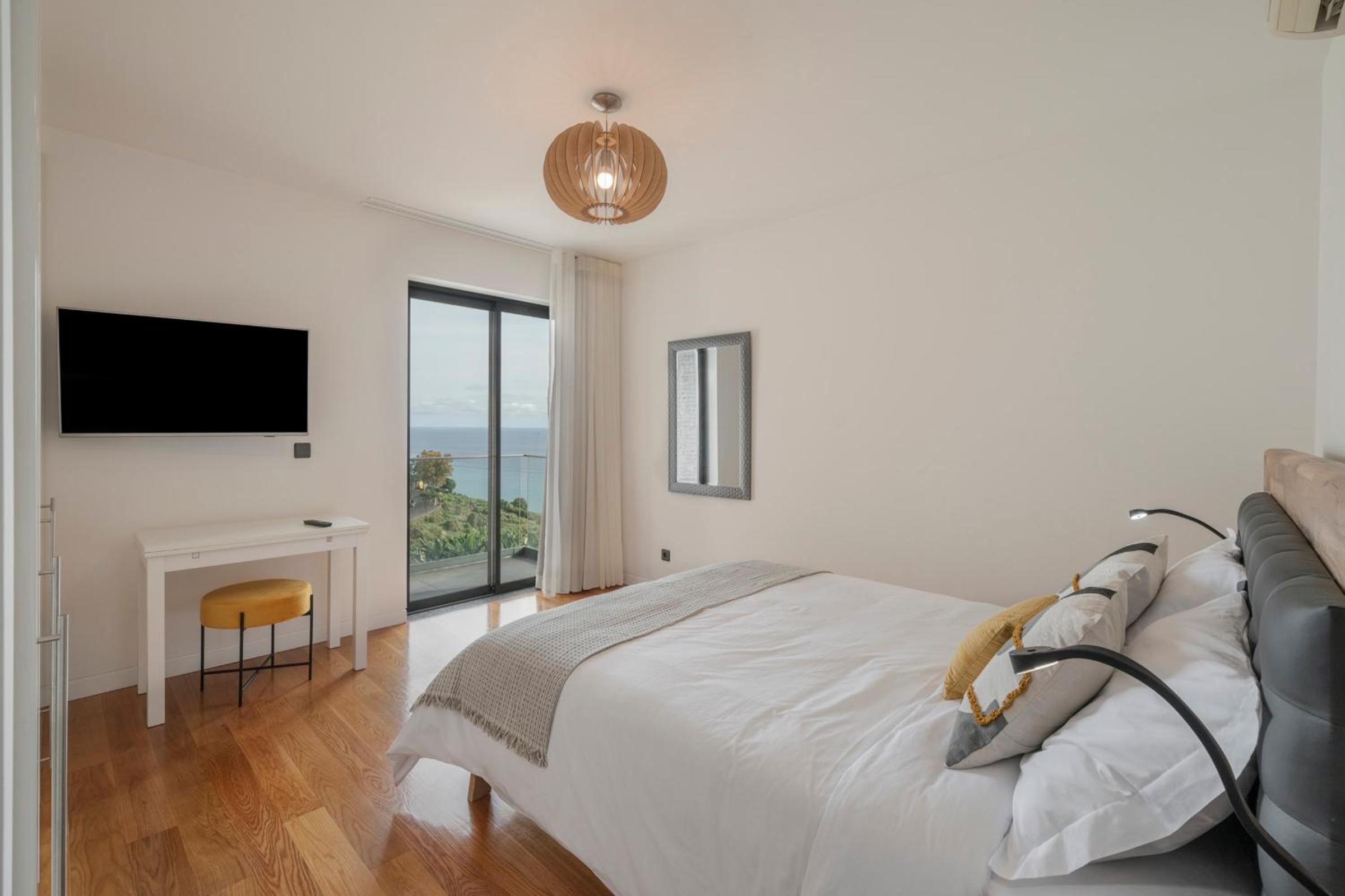 Villa das Quebradas by An Island Apart