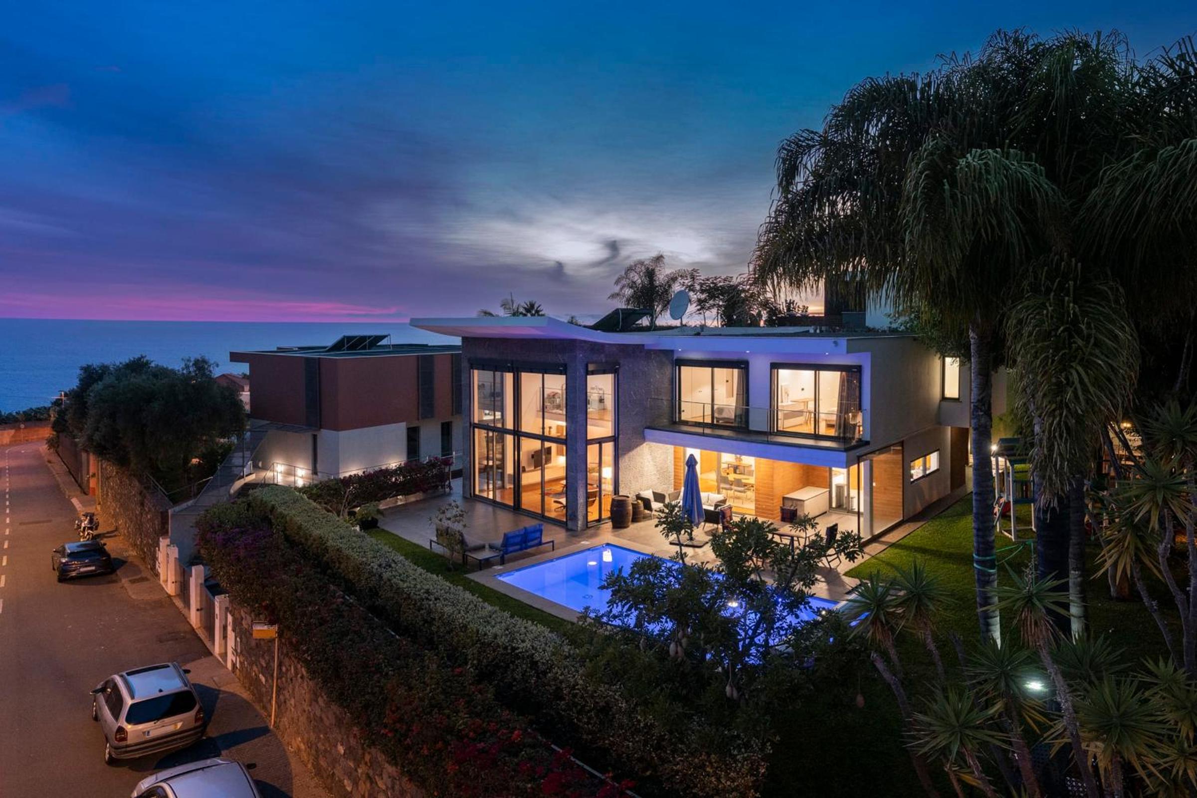 Villa das Quebradas by An Island Apart
