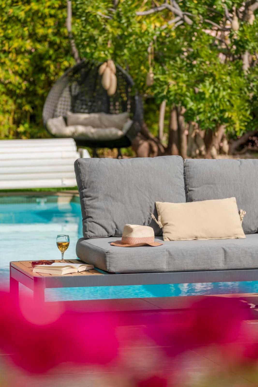 Villa das Quebradas by An Island Apart
