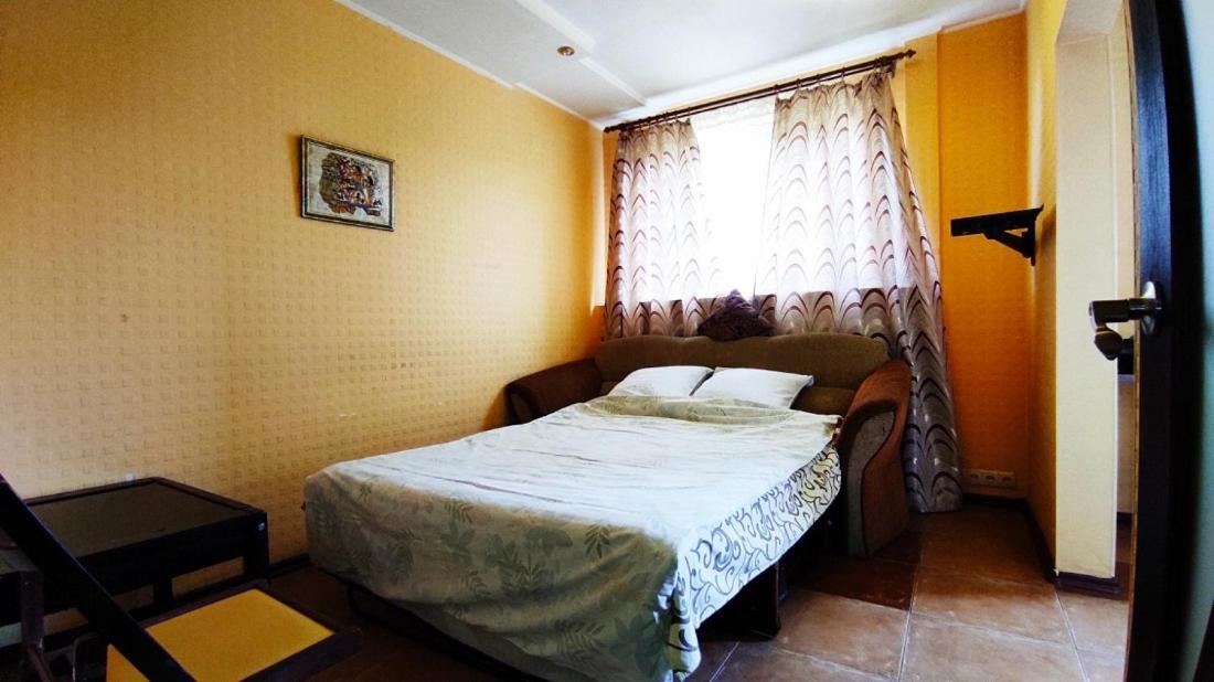 Two-room apartment metro levada view 5