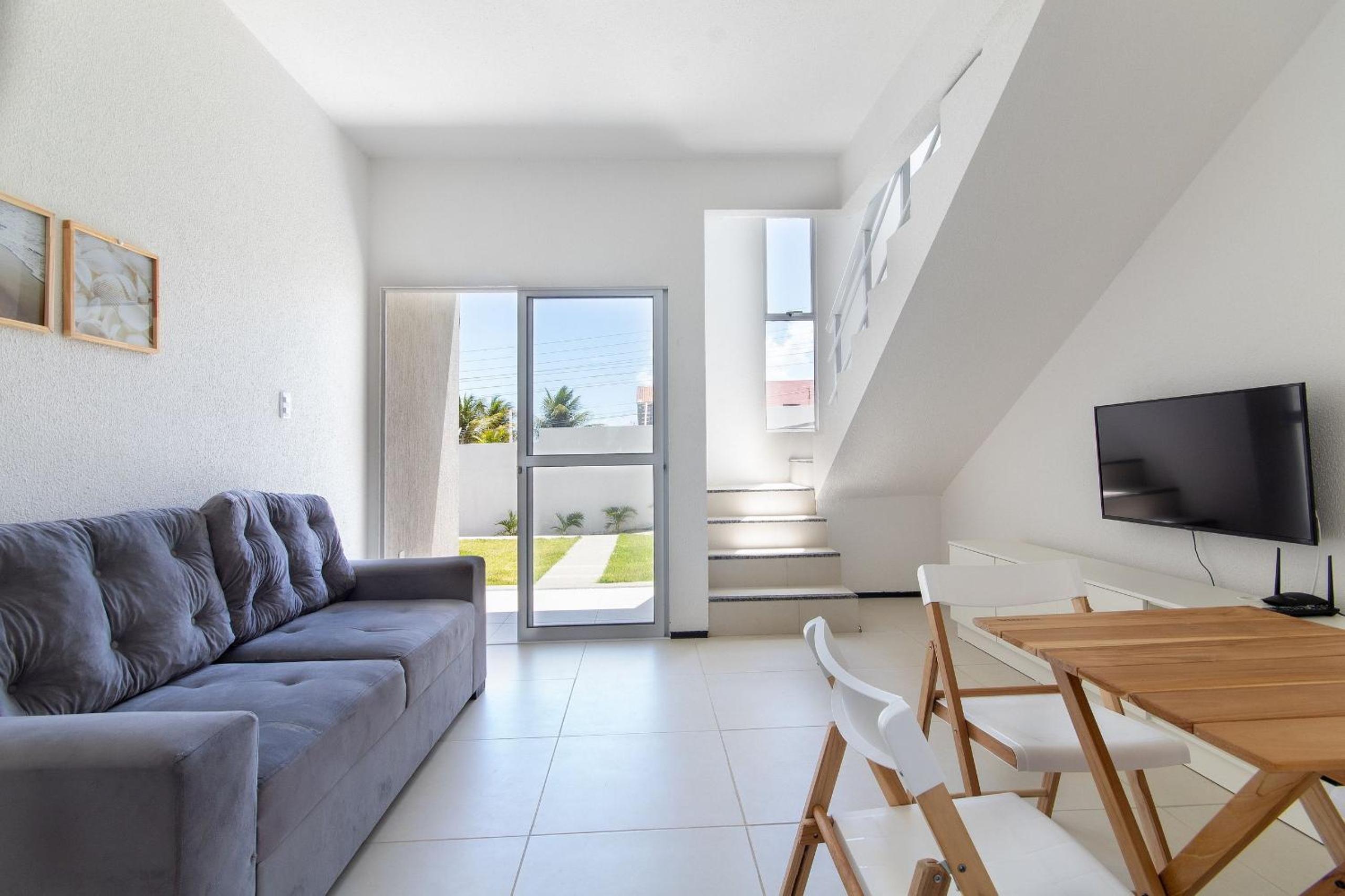 Exclusive Duplex at Beach TownHouse IV by Carpediem