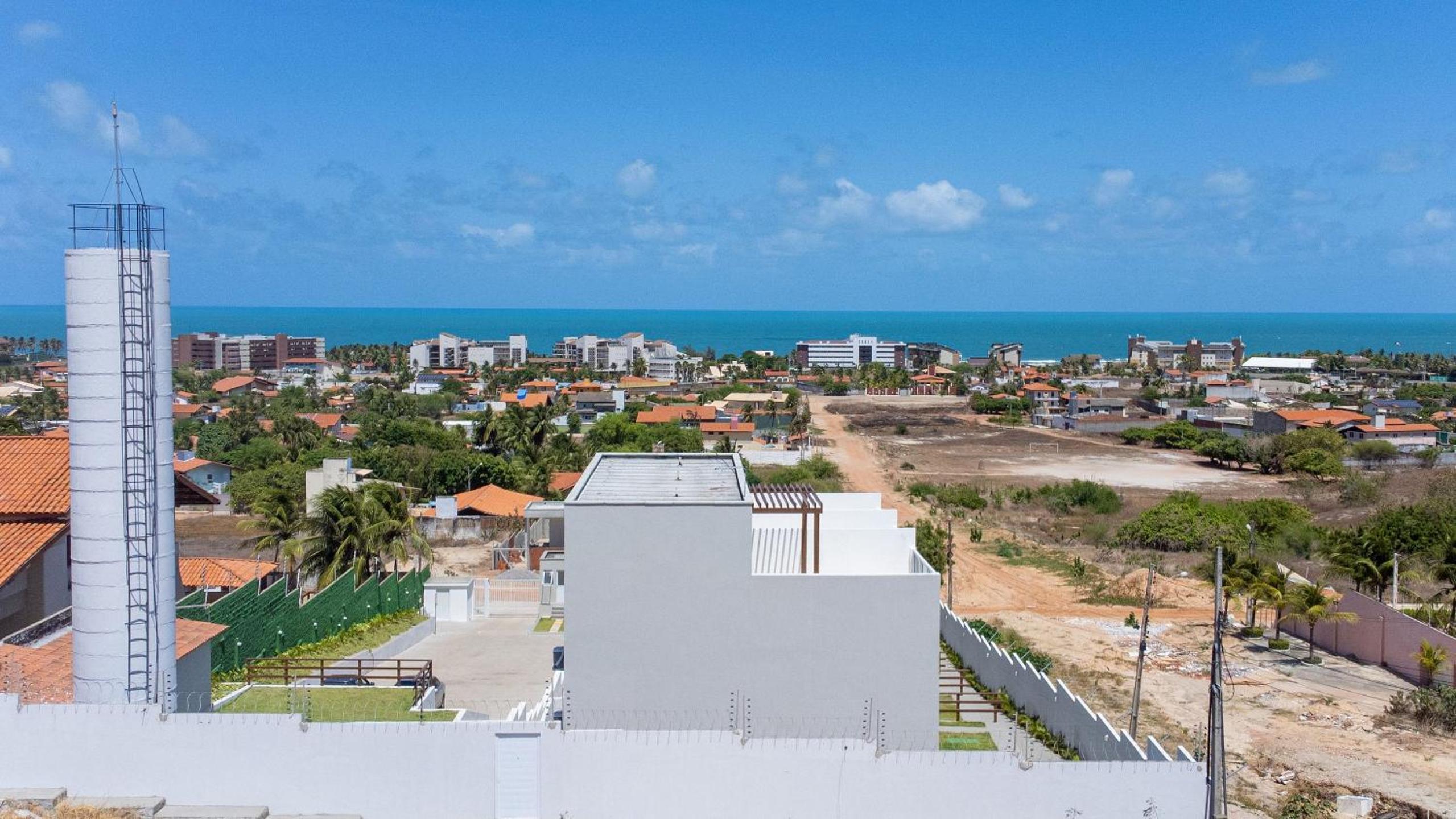 Exclusive Duplex at Beach TownHouse IV by Carpediem
