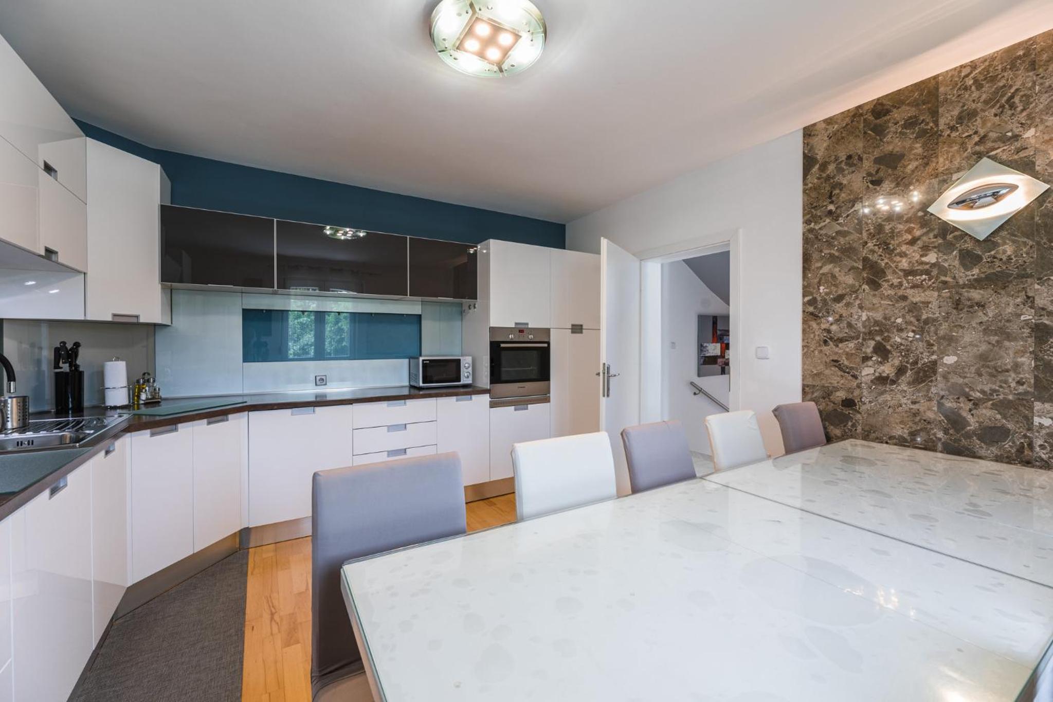 Villa Ceca