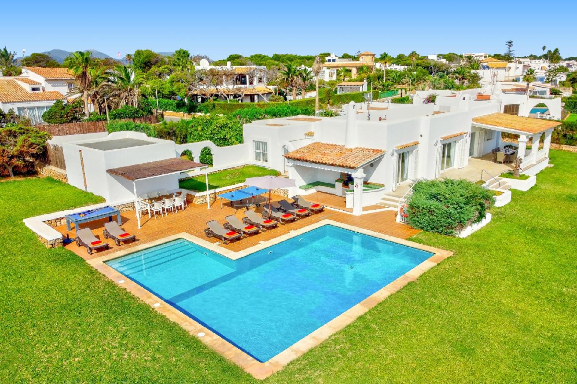 Villa SAlgar by Villa Plus