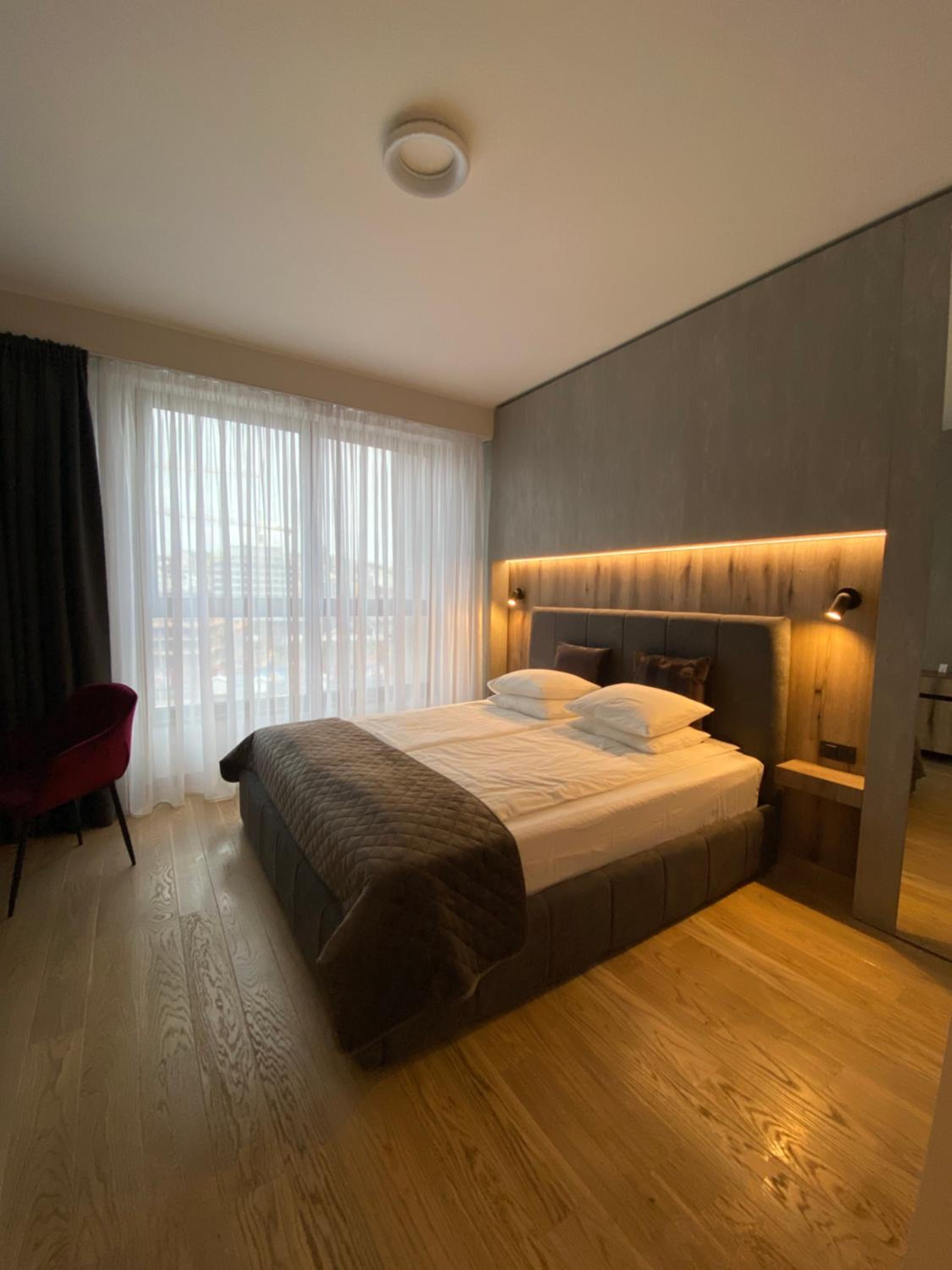 DOM Boutique Apartments AURORA view 2