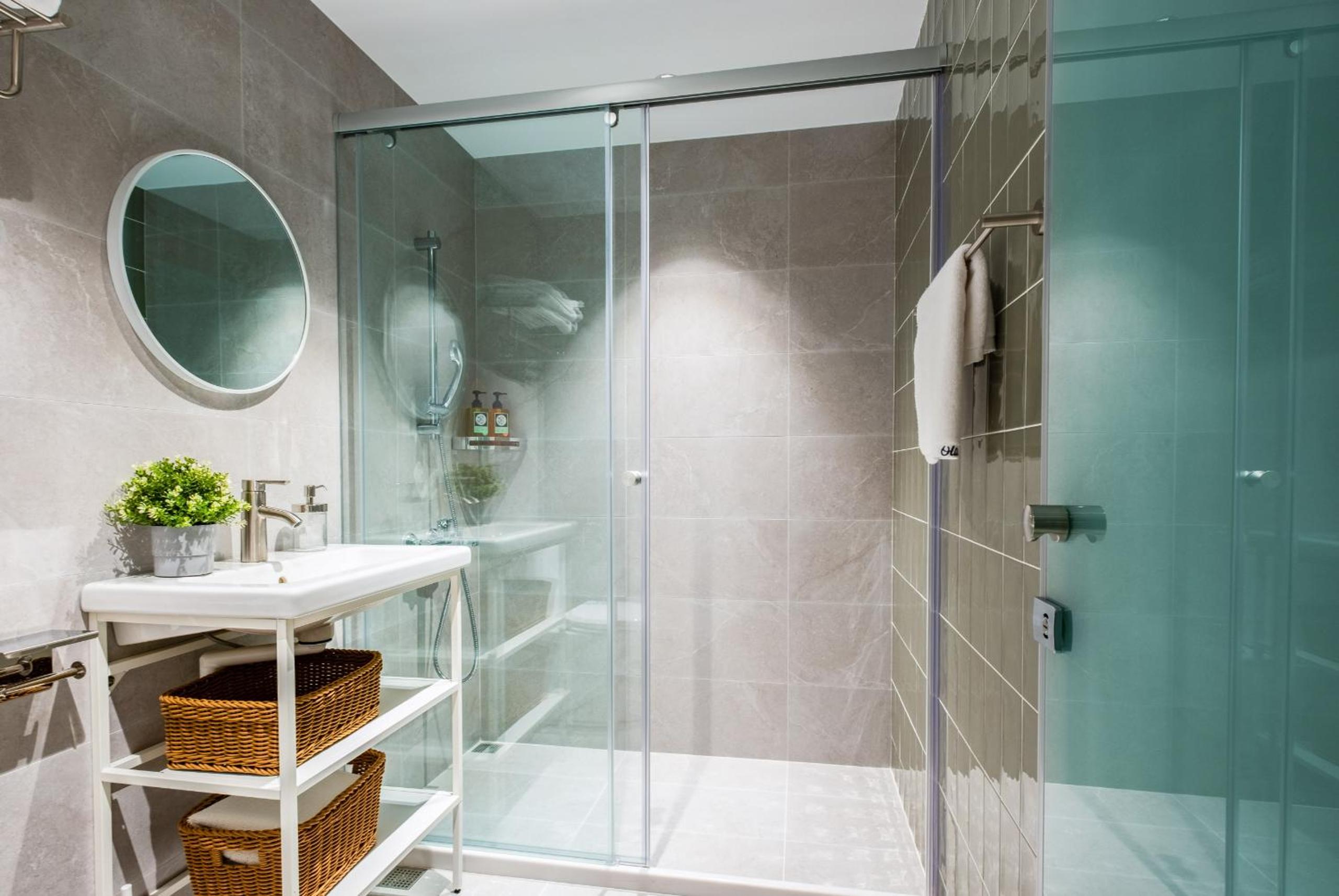 Lin Suites by Olala Homes