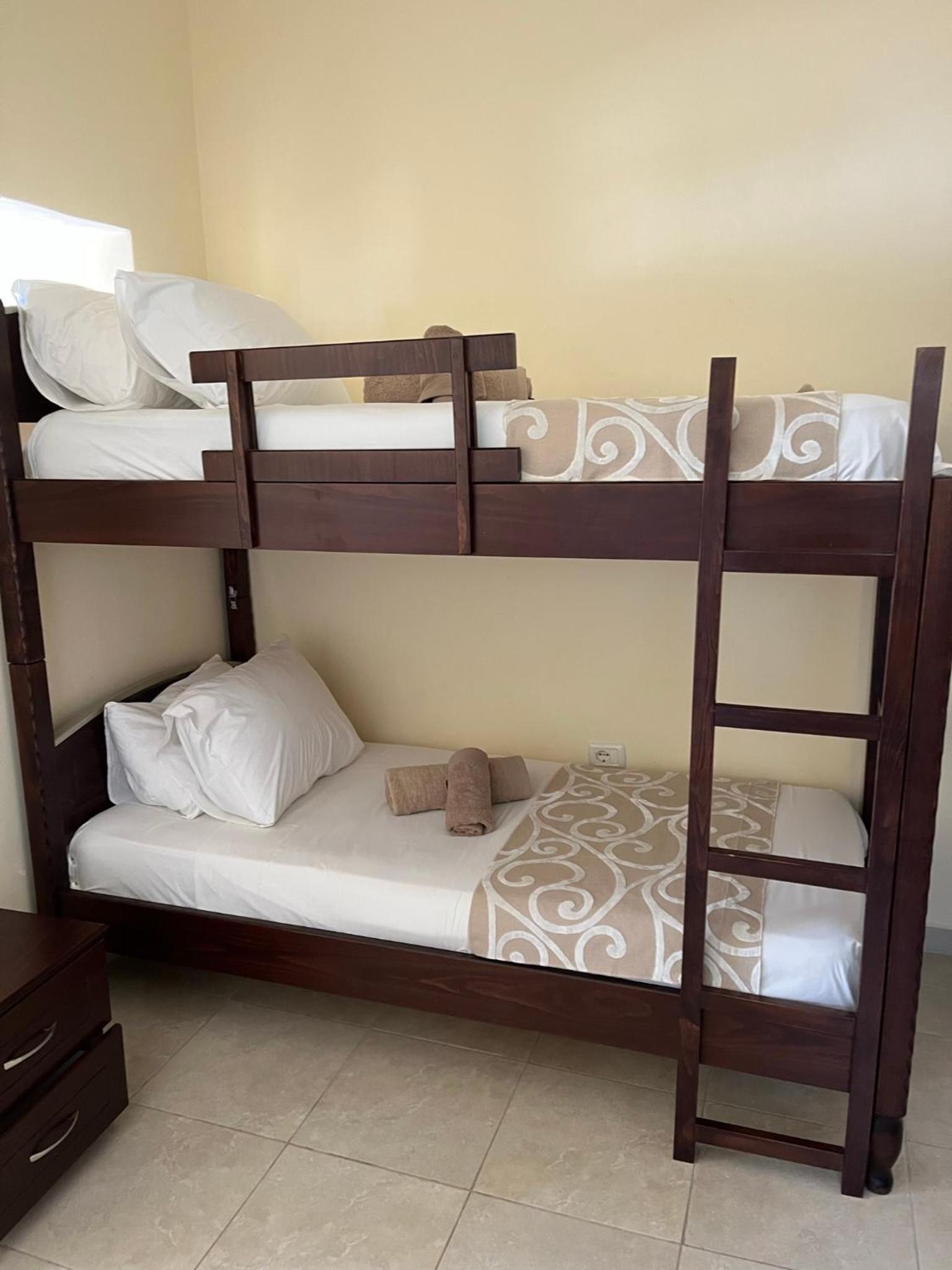 Bluemoon Suites Sarande