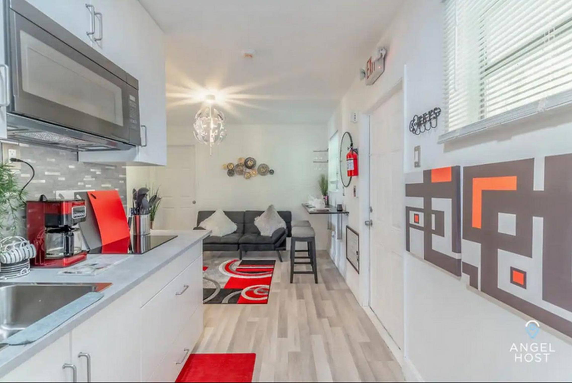 Residential Stay Heart of Design District, Near Wynwood