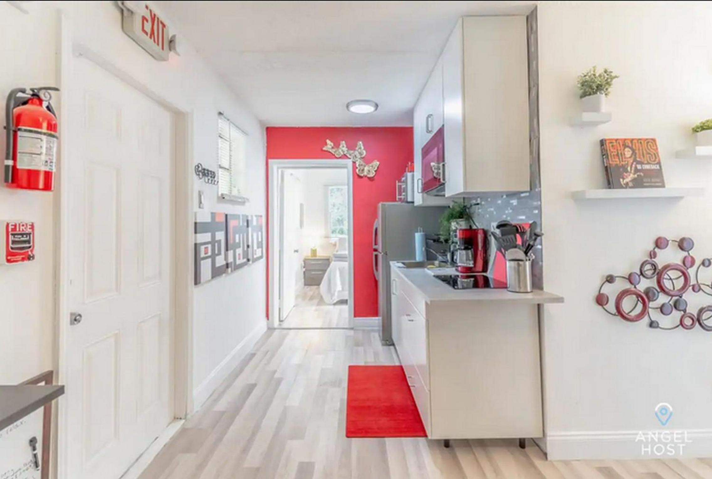 Residential Stay Heart of Design District, Near Wynwood