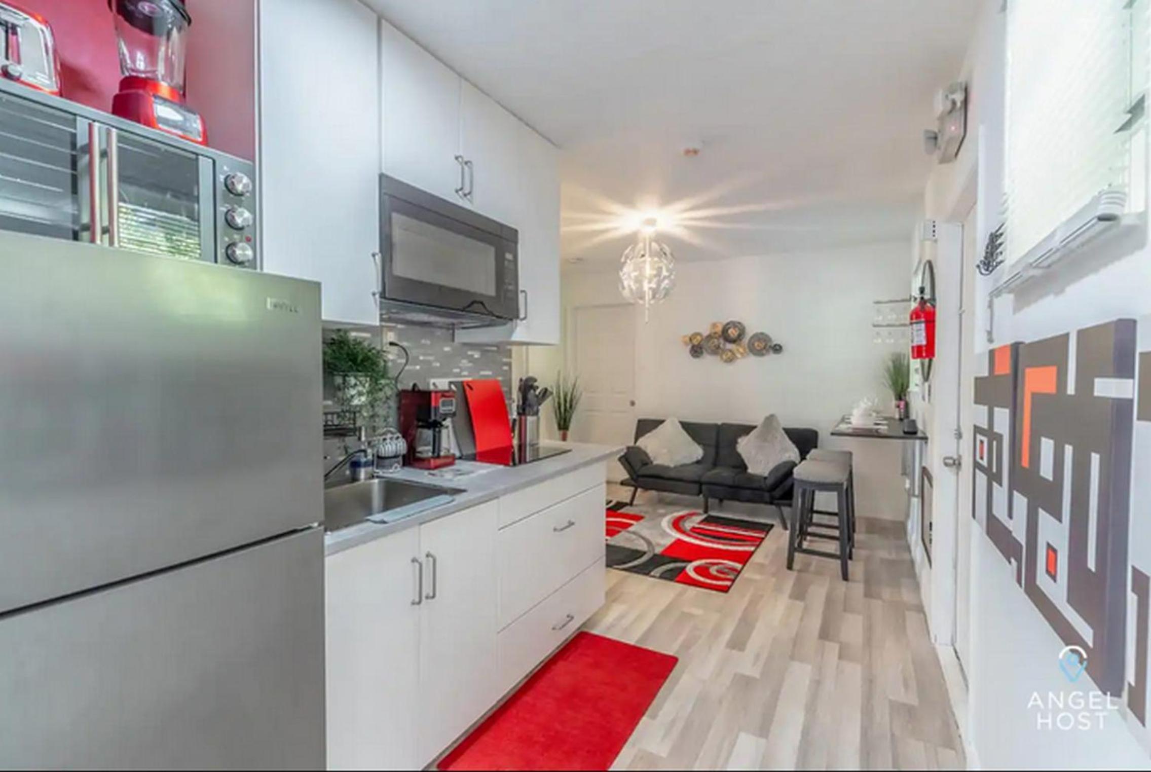 Residential Stay Heart of Design District, Near Wynwood