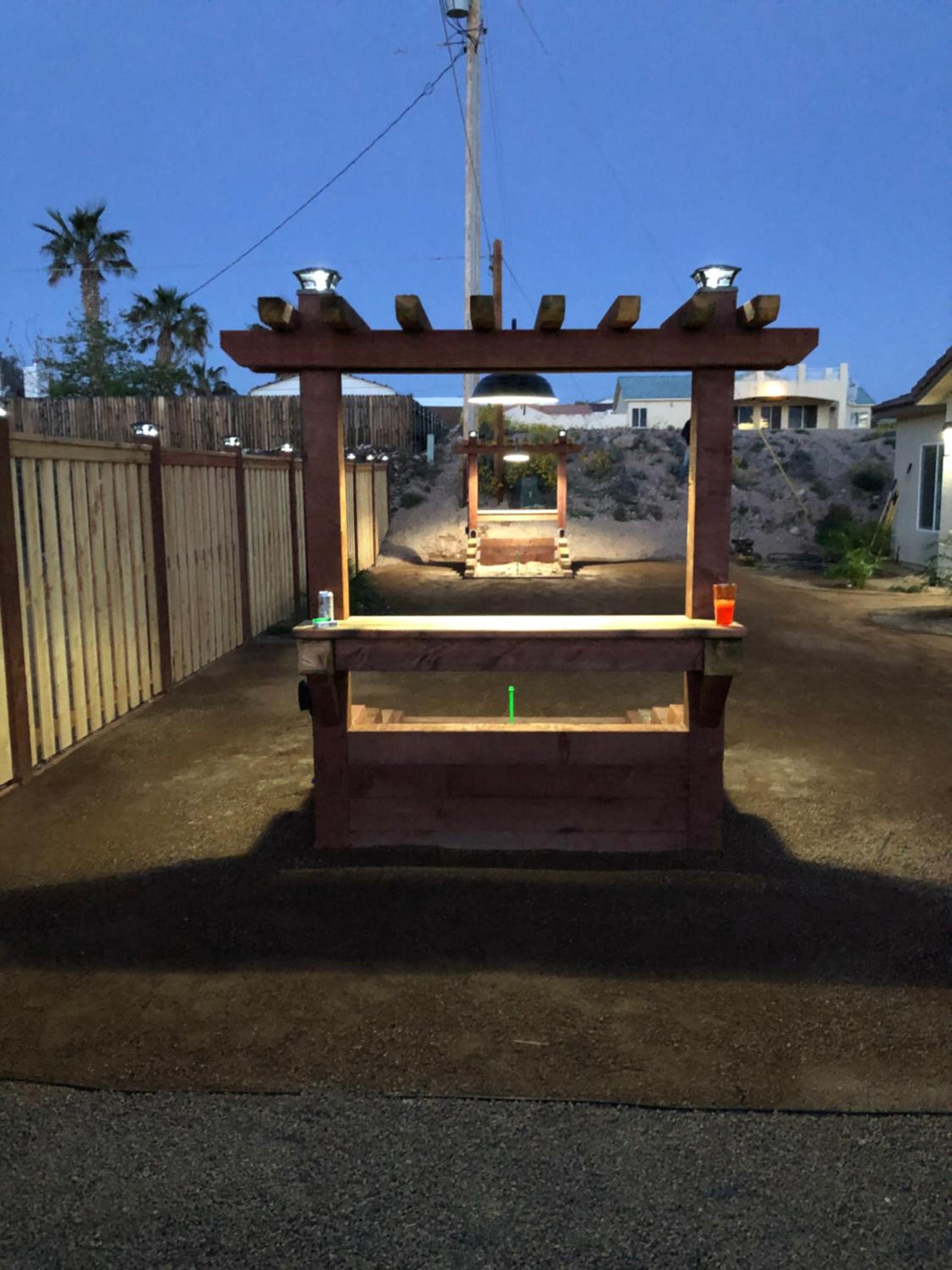 Area 51 Annex - Alien Lake Escape