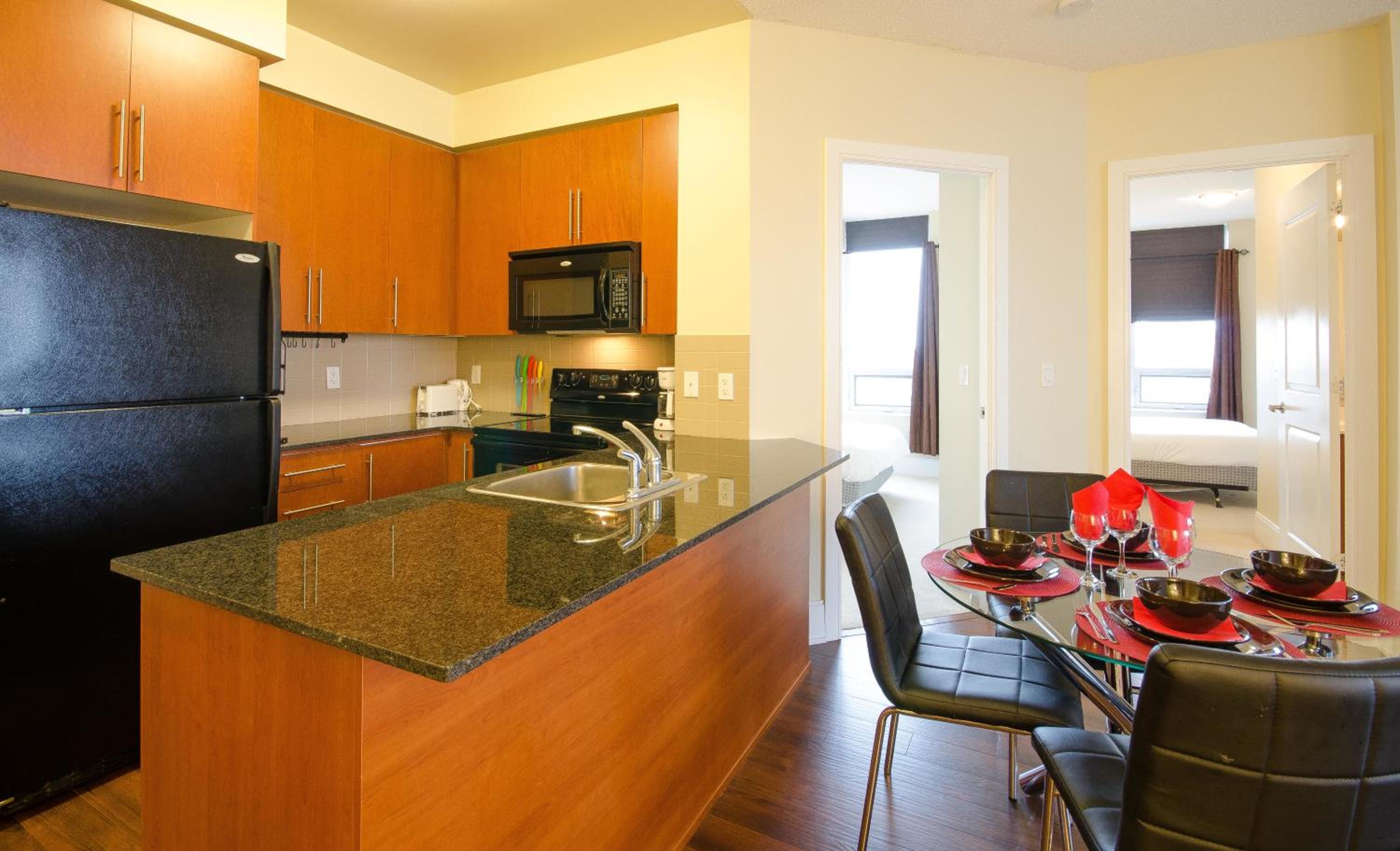 Royal Stays Furnished Apartments - Square One