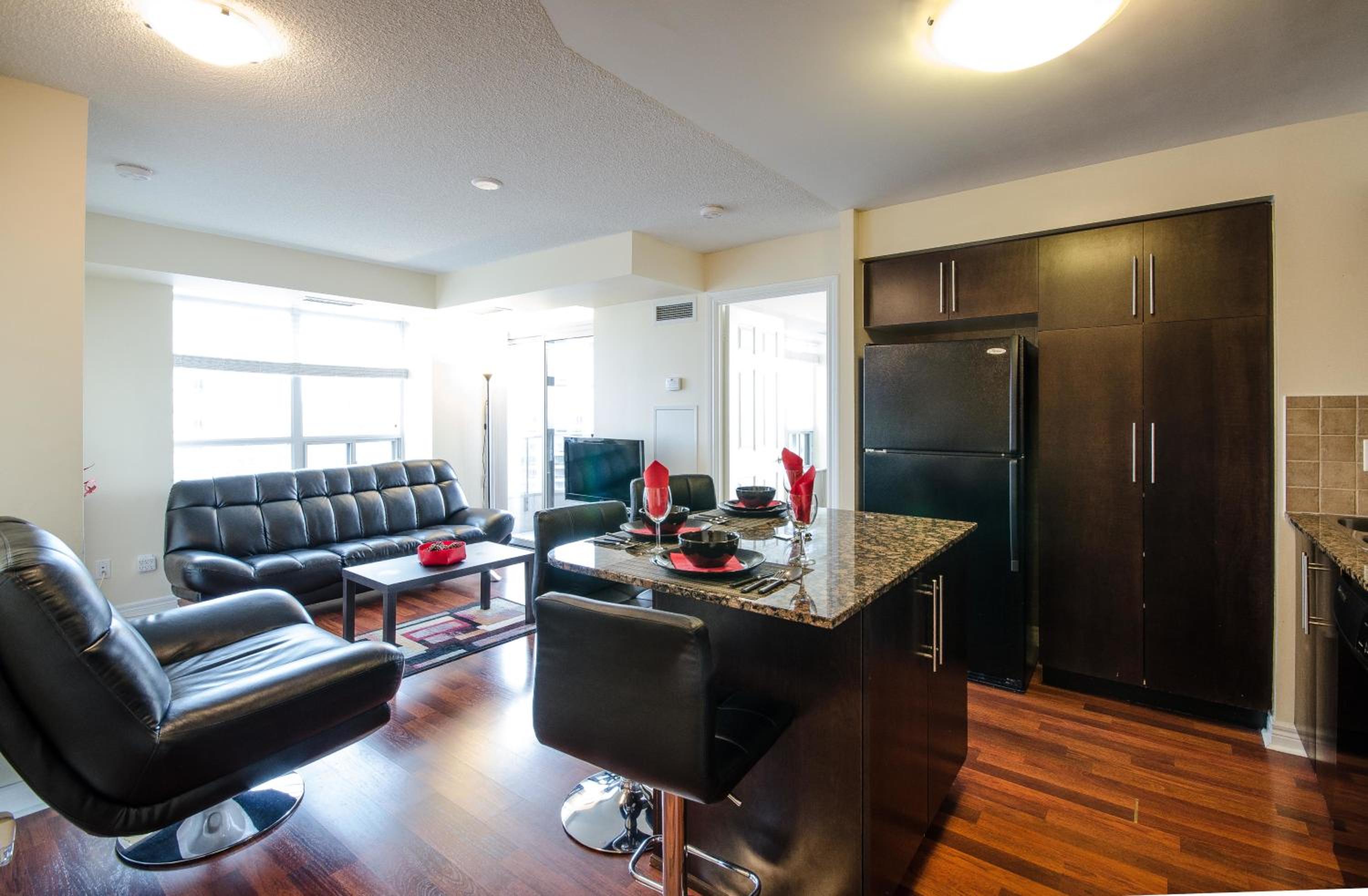 Royal Stays Furnished Apartments - Square One