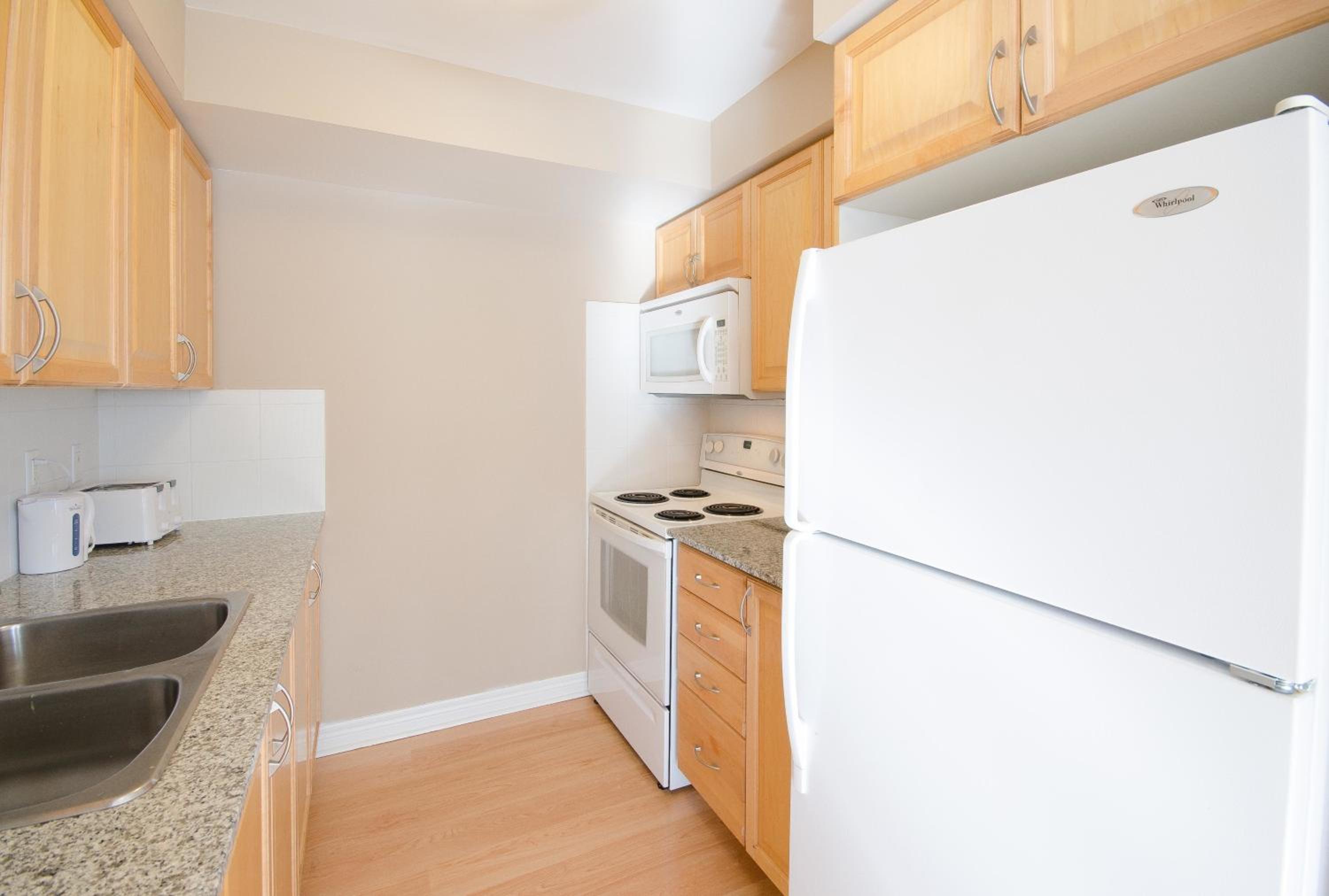 Royal Stays Furnished Apartments - Square One