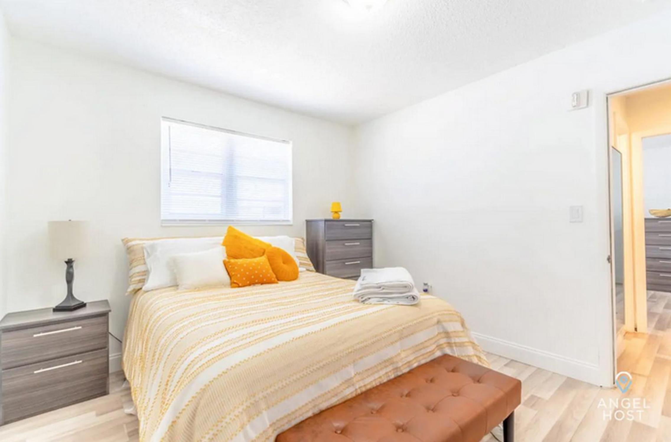 Residential Stay Heart of Design District, Near Wynwood