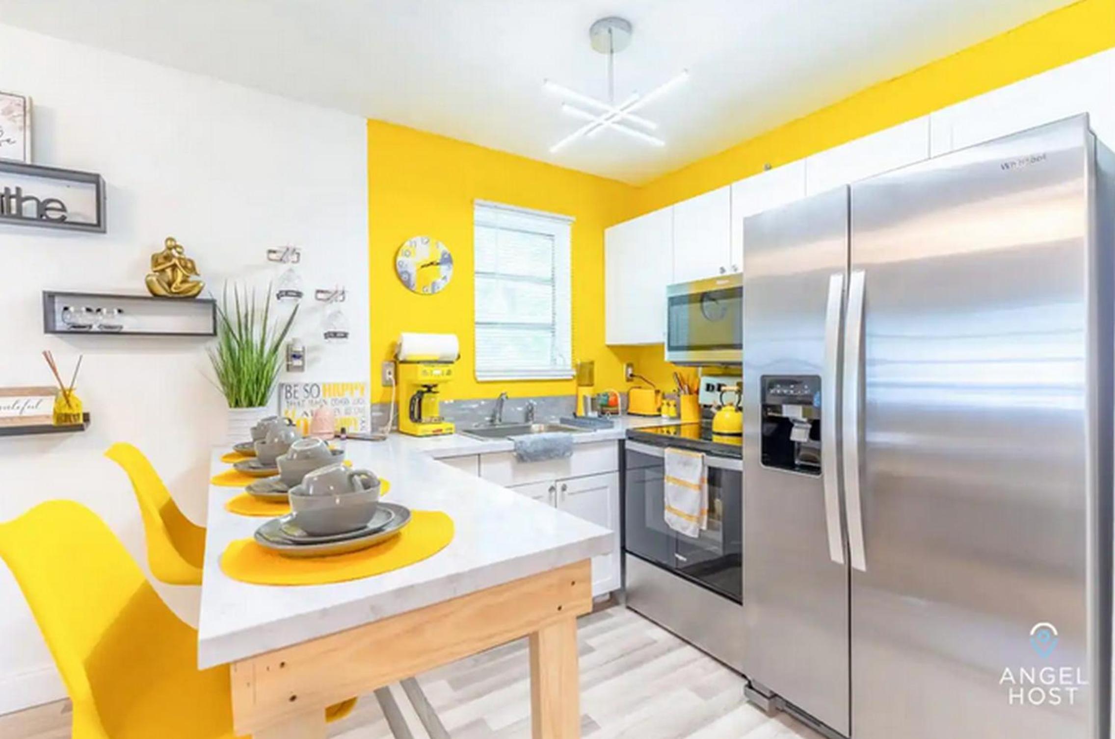 Residential Stay Heart of Design District, Near Wynwood