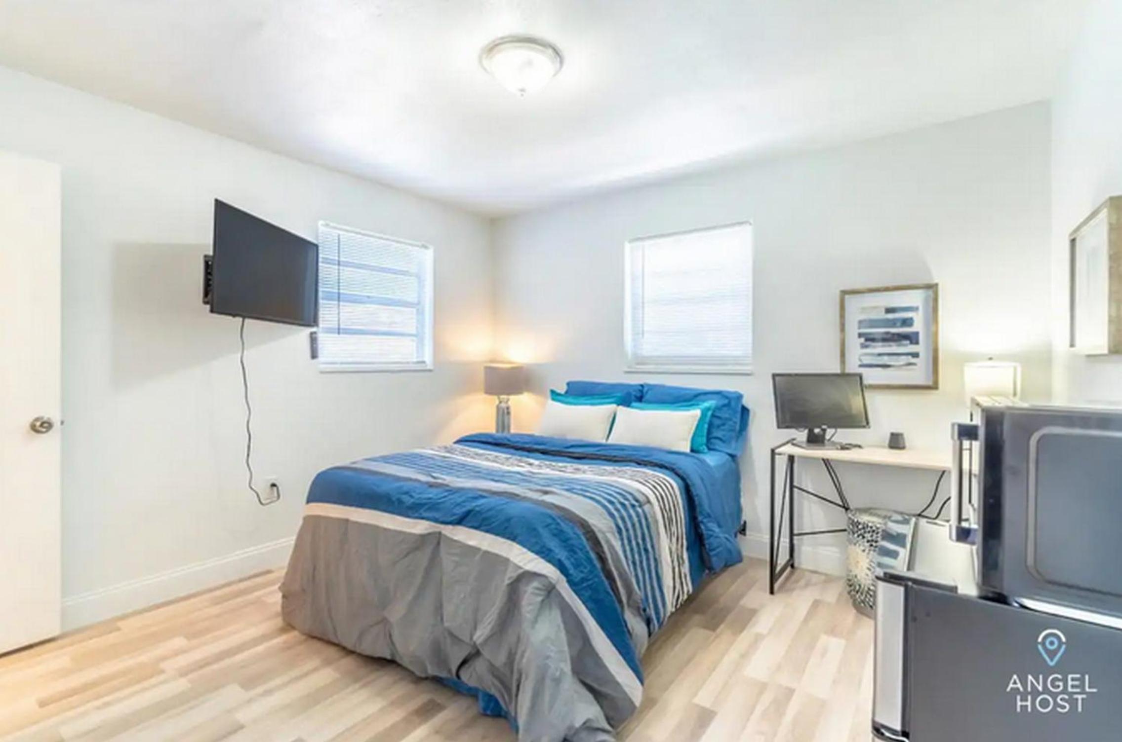 Residential Stay Heart of Design District, Near Wynwood