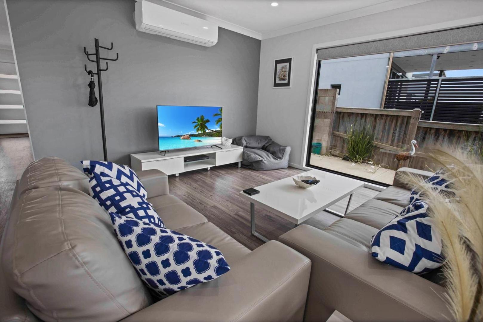 Riviera View