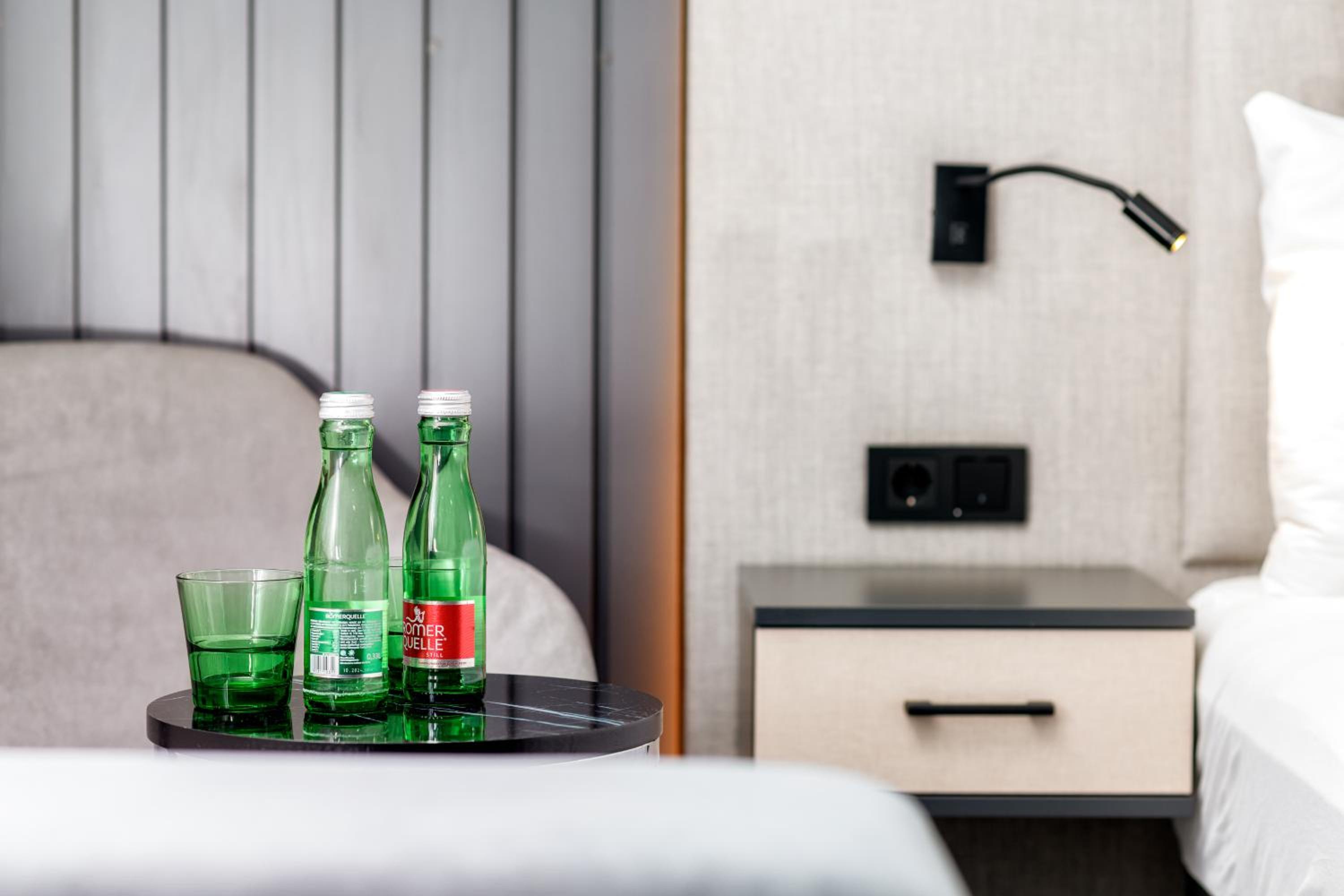 PARKHOTEL BRAUNAU - 24 Stunden Self Check-IN