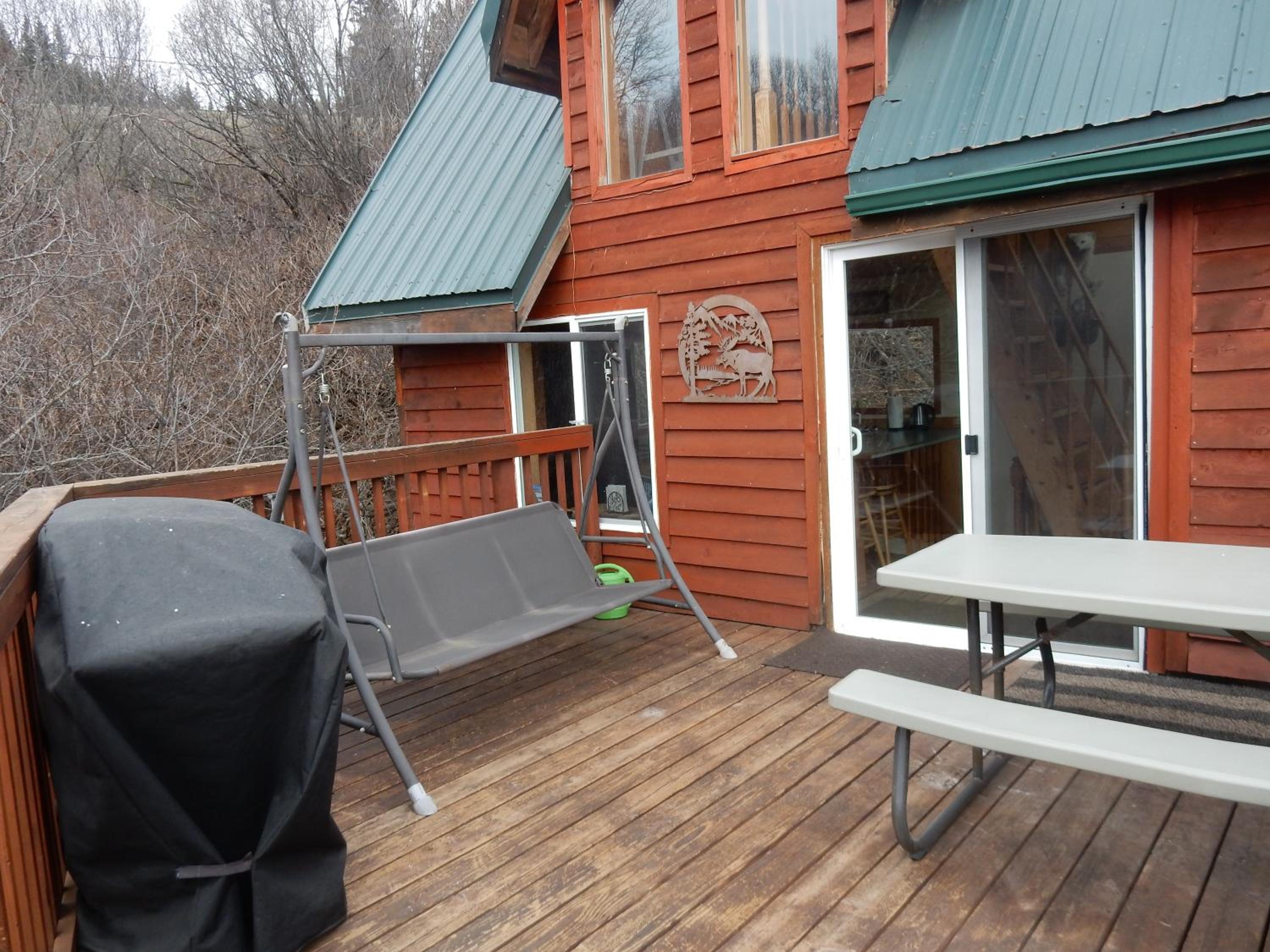 Alaska Adventure Cabins