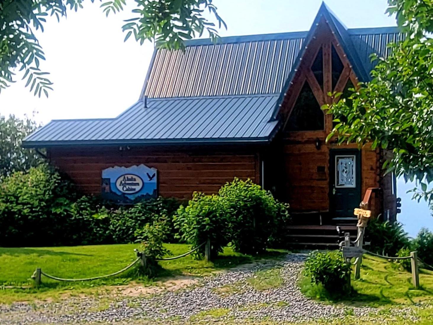 Alaska Adventure Cabins
