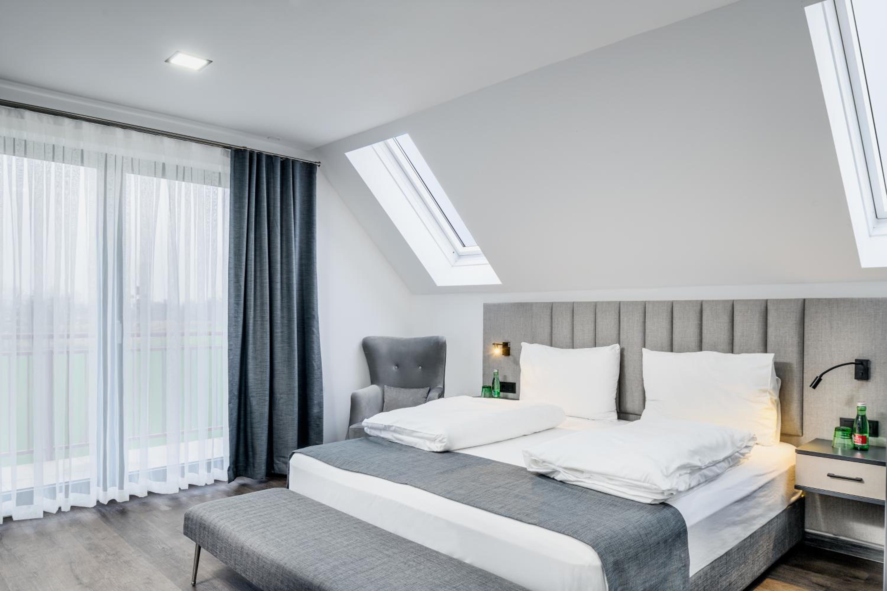 PARKHOTEL BRAUNAU - 24 Stunden Self Check-IN