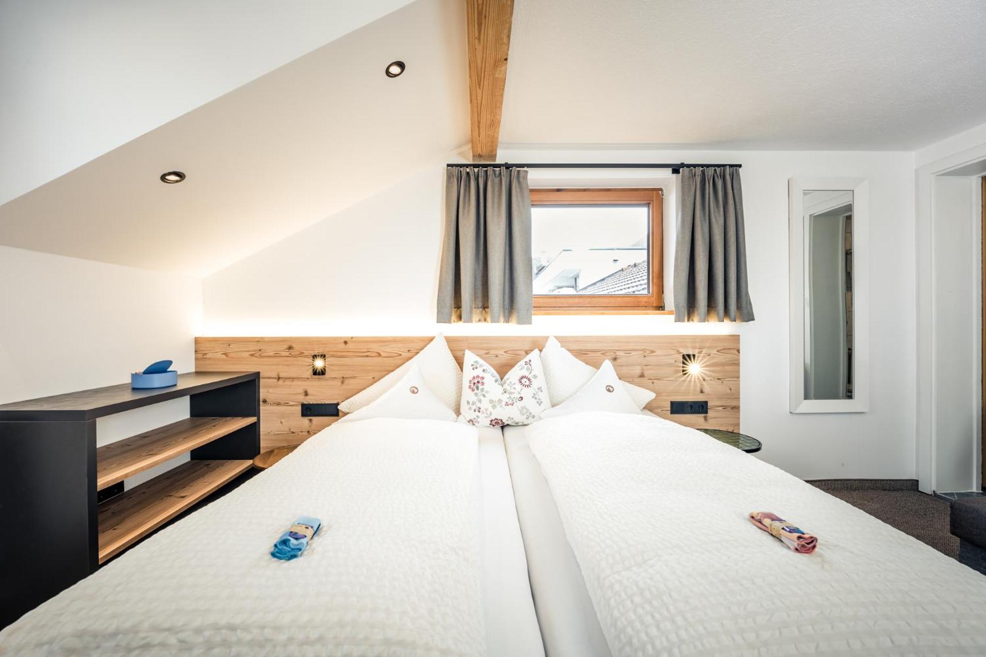Pension der Steinbock - das 300 Jahre alte Bauernhaus - TIROL