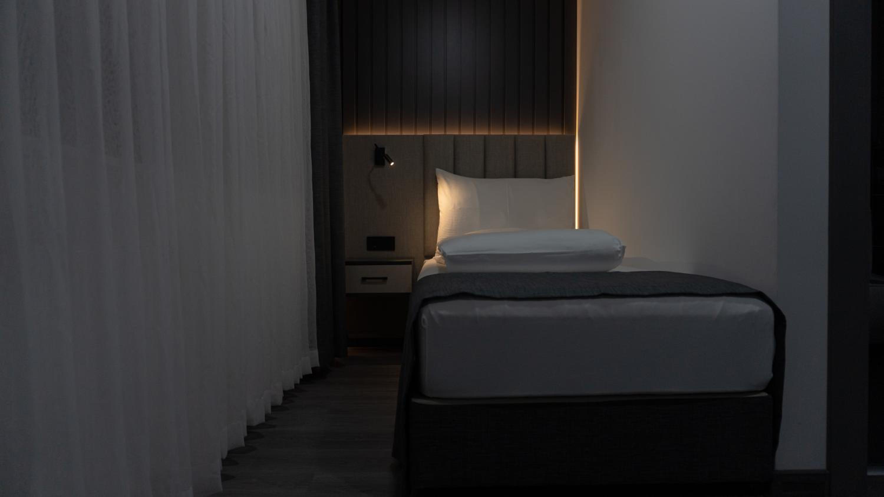 PARKHOTEL BRAUNAU - 24 Stunden Self Check-IN