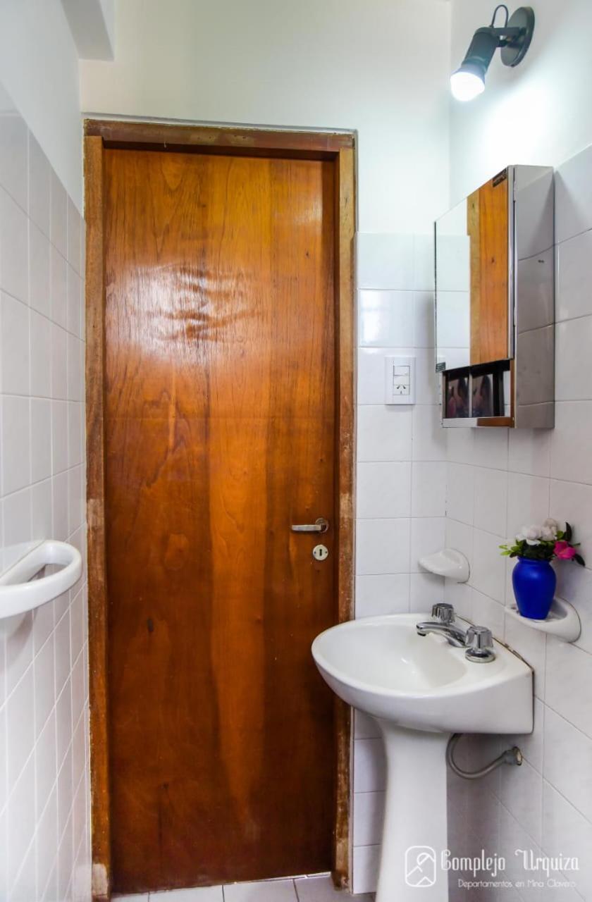complejo urquiza departamentos
