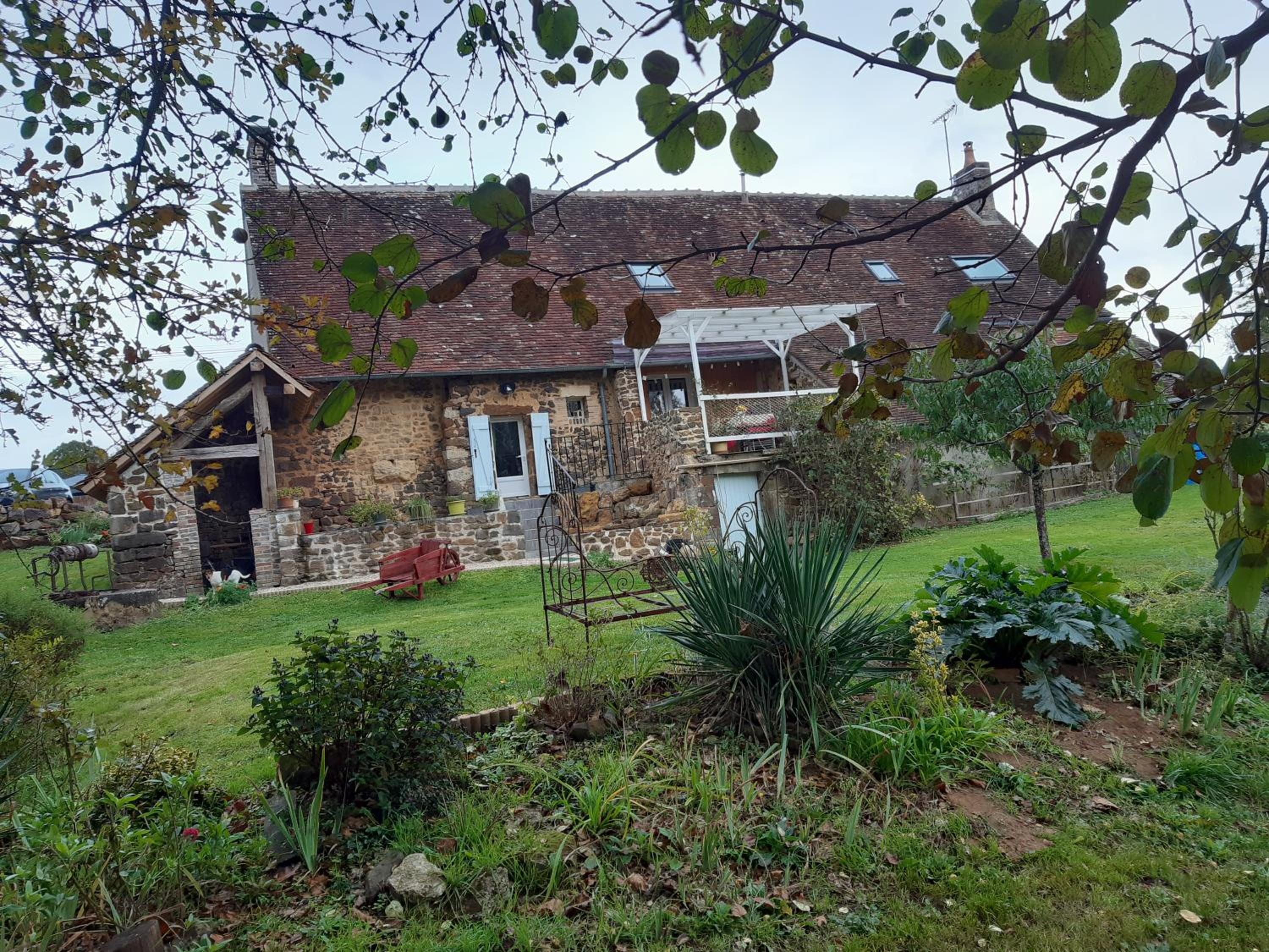 La Treille view 2