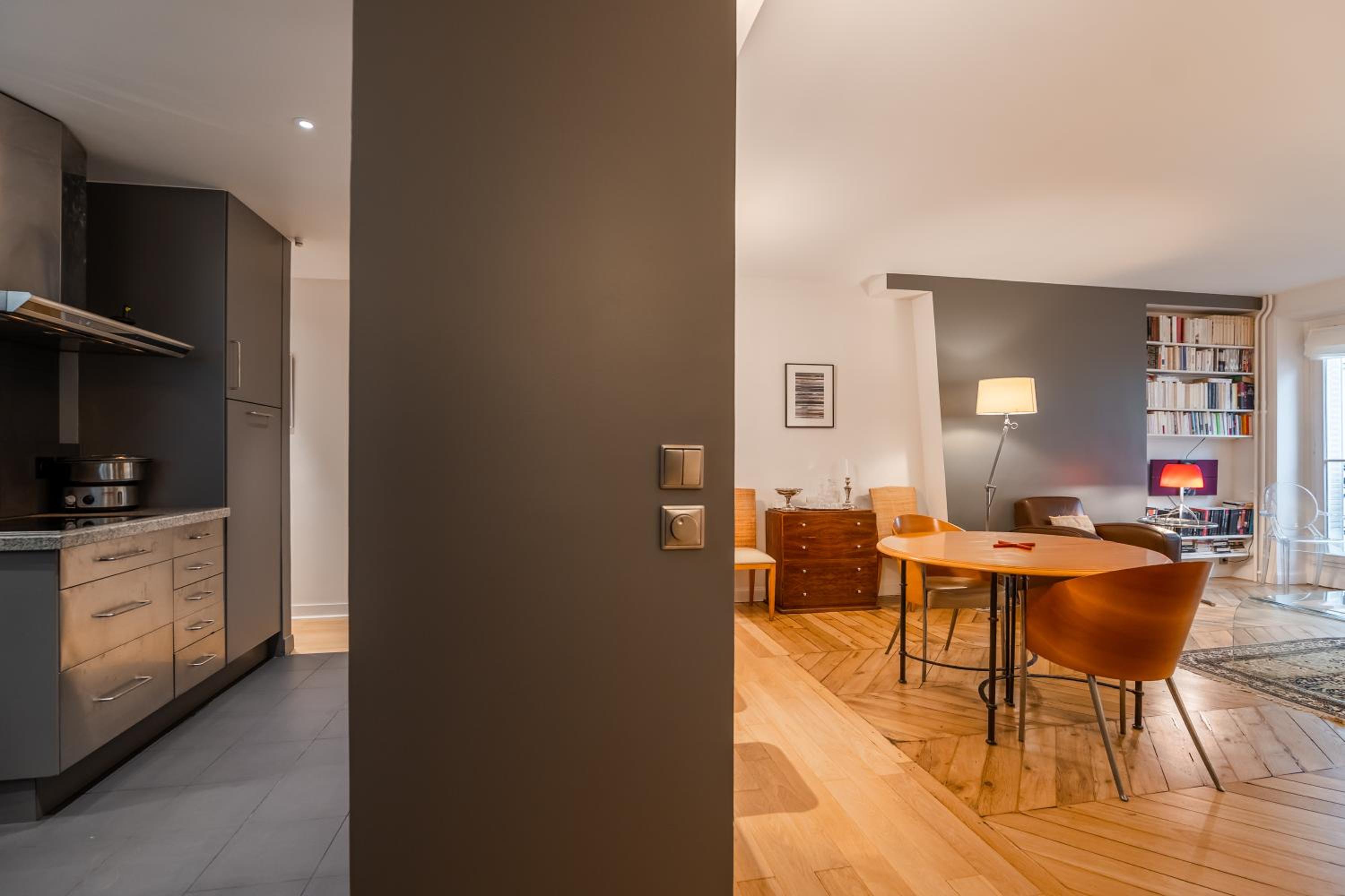Veeve - Pompidou Hideaway