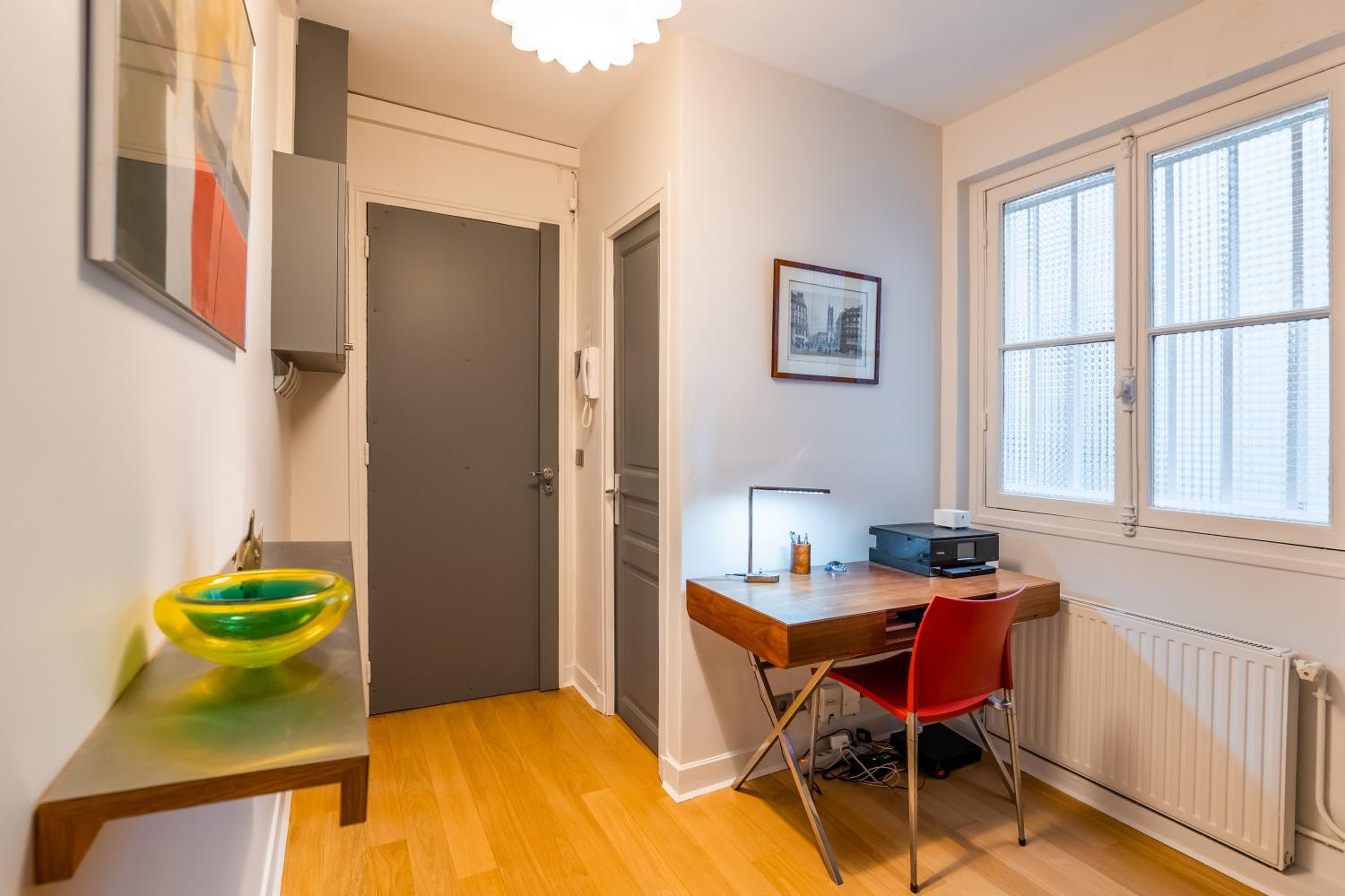 Veeve - Pompidou Hideaway