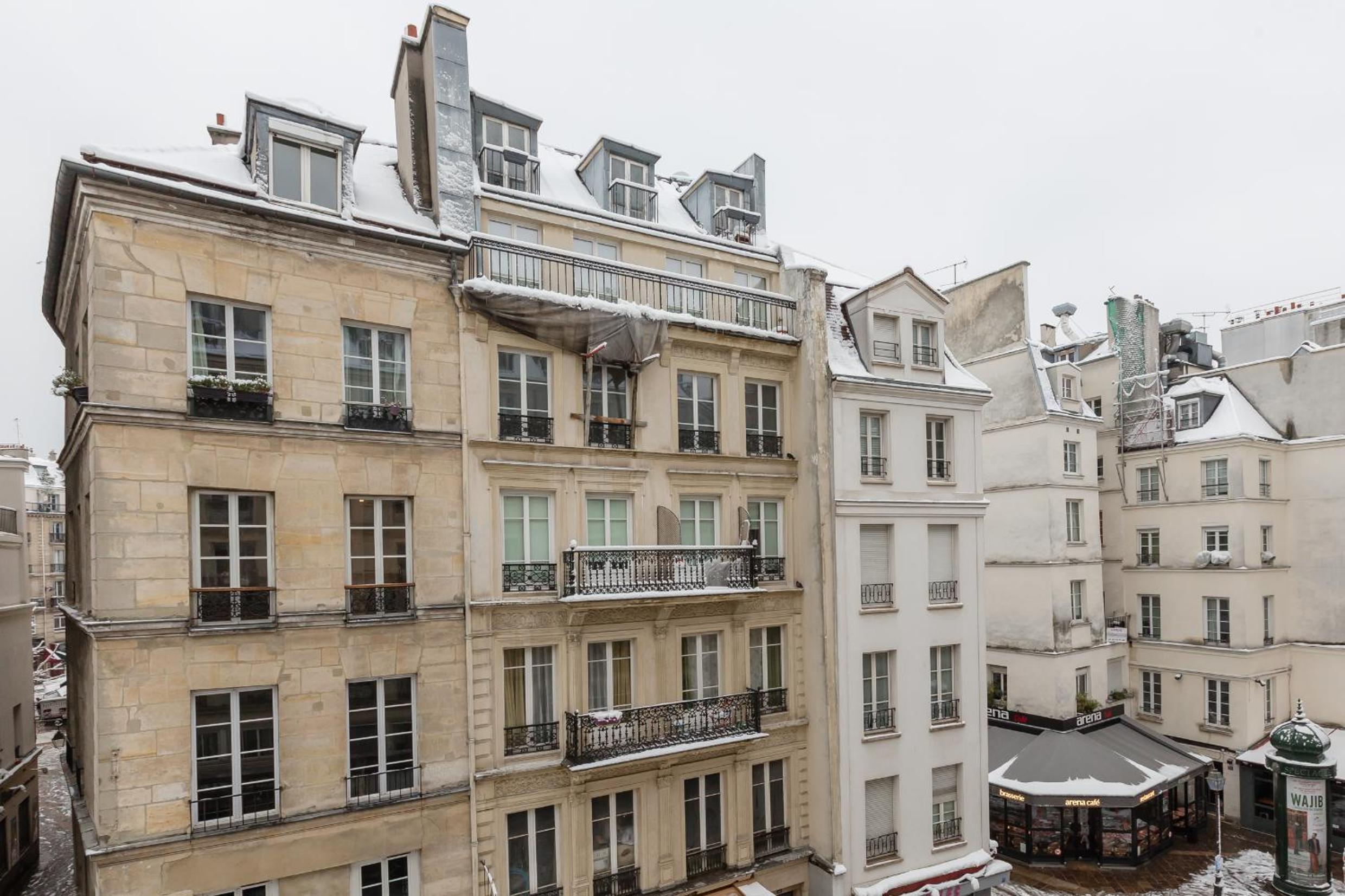 Veeve - Pompidou Hideaway