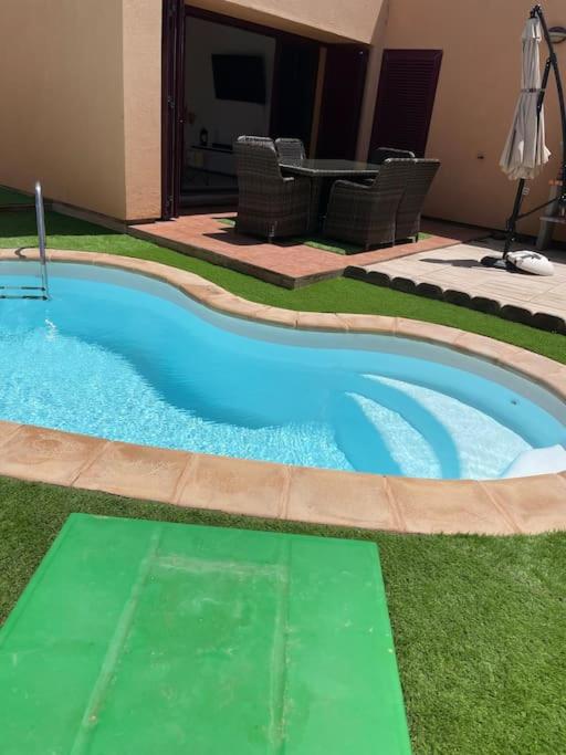 Corralejo, Relaxing villa , private pool , Wi-Fi view 2