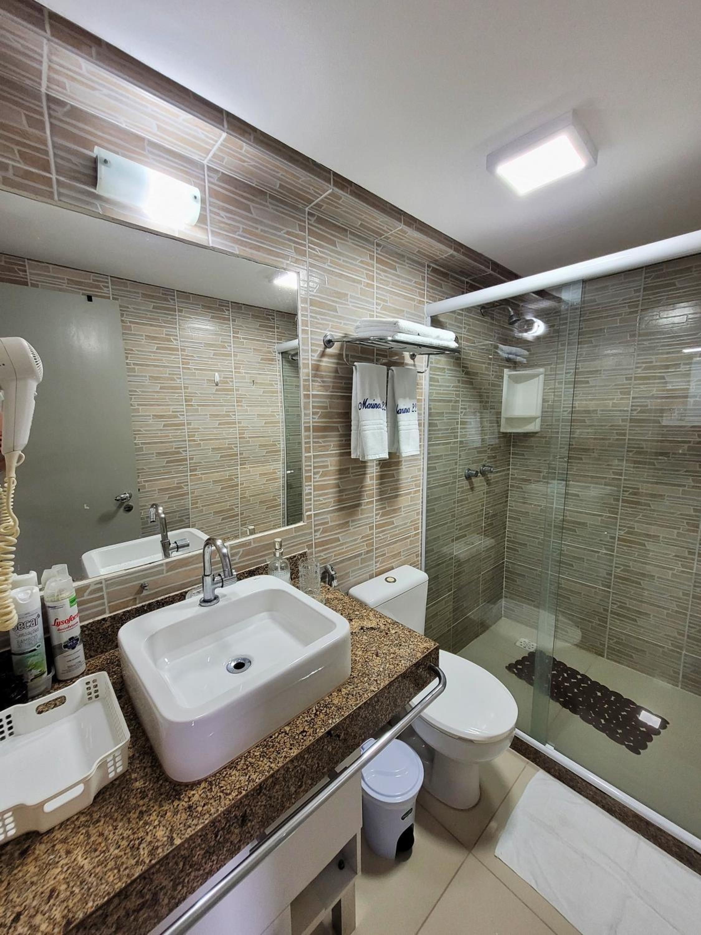 Marinas Praia Flat 221, Cabo Branco, Busto de Tamandaré, prédio frente mar