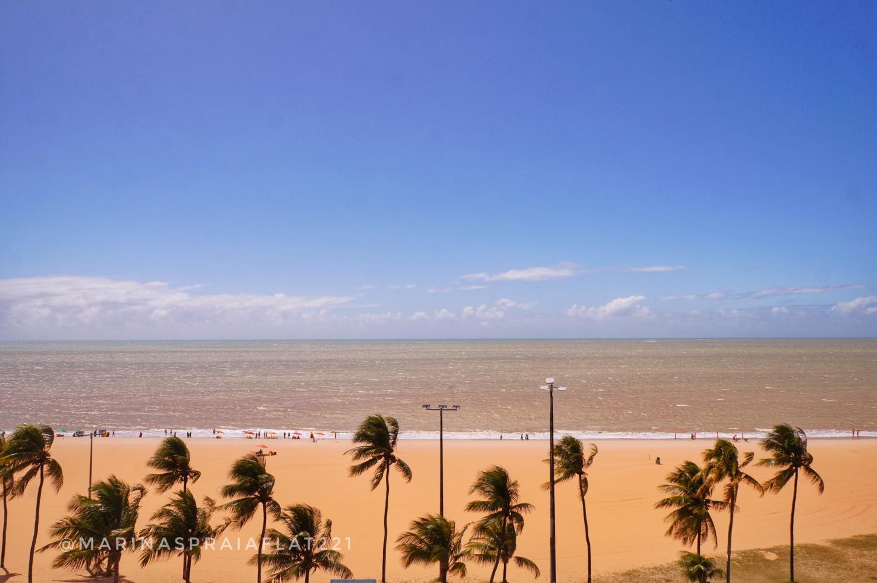 Marinas Praia Flat 221, Cabo Branco, Busto de Tamandaré, prédio frente mar