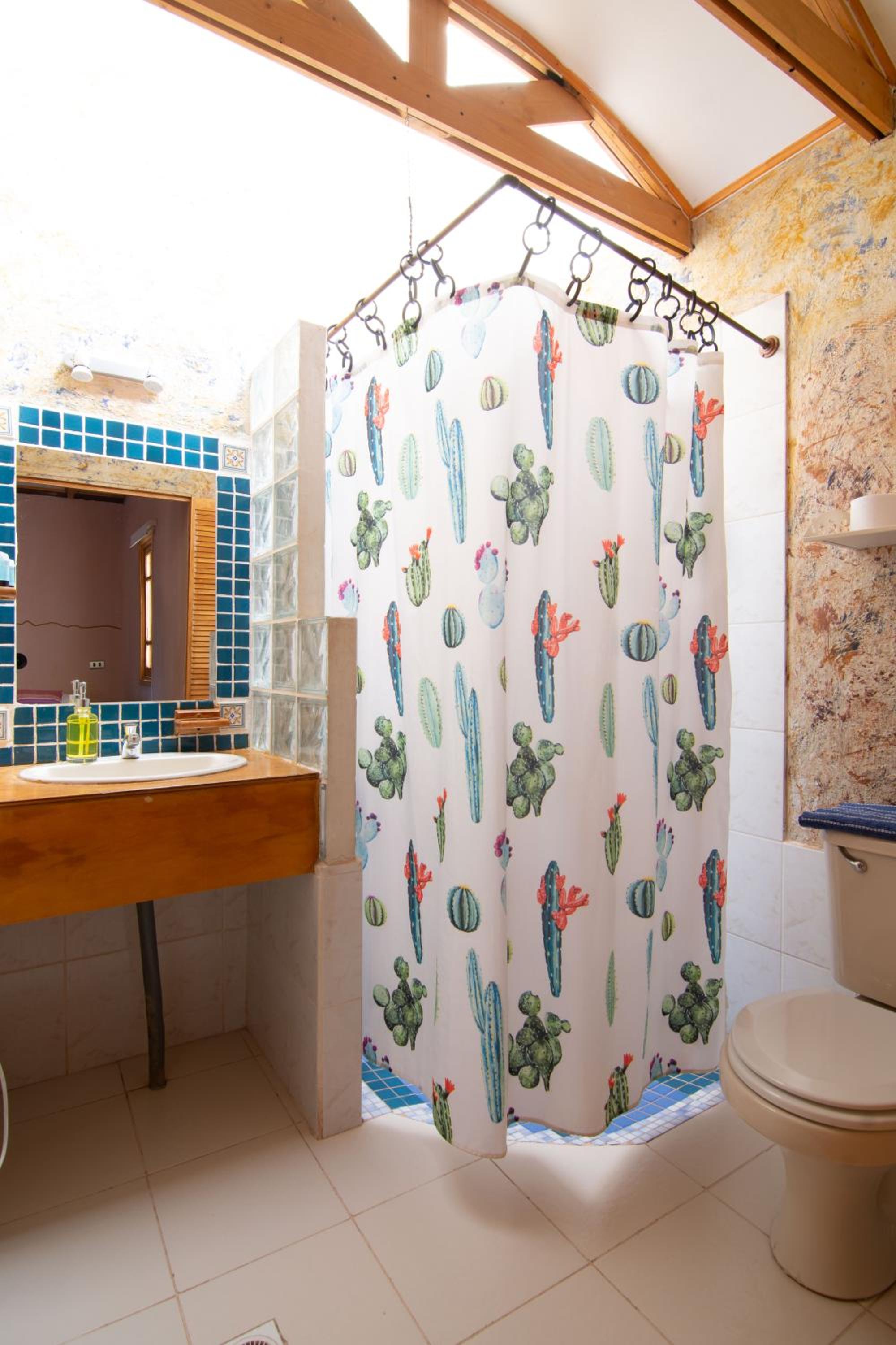 Hotel-Camping Takha Takha