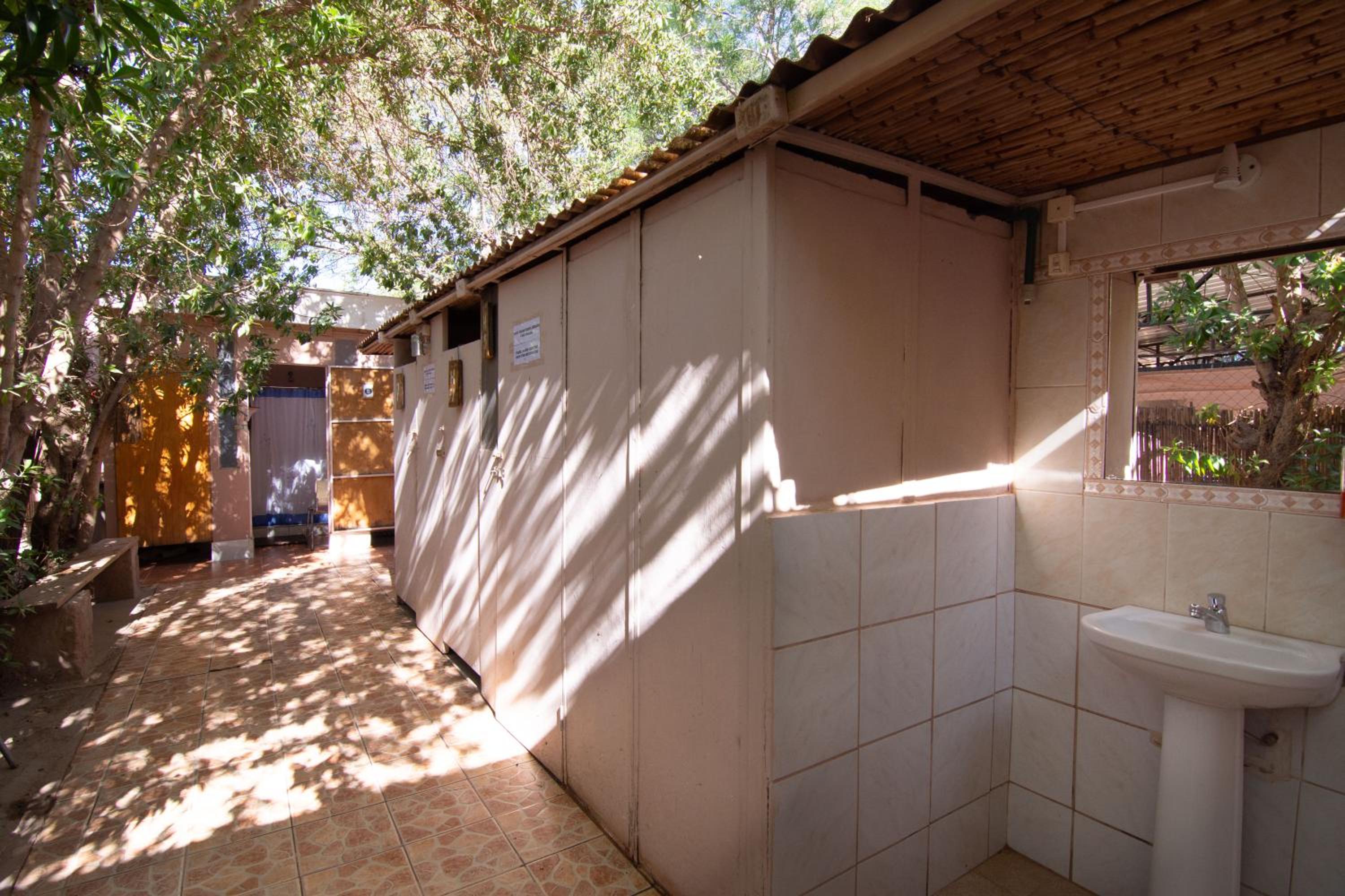 Hotel-Camping Takha Takha