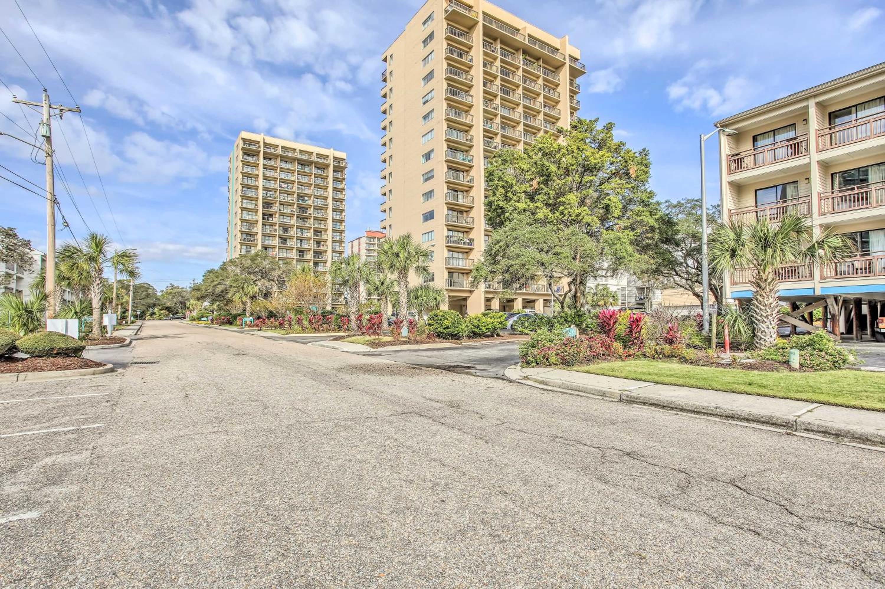 Breezy Myrtle Beach Condo w/ Balcony & Views! view 5