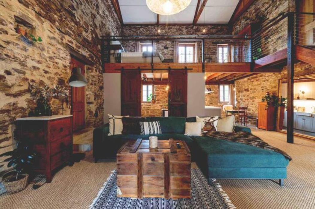 Randell's Mill - Adelaide Hills - Romantic Loft Stays