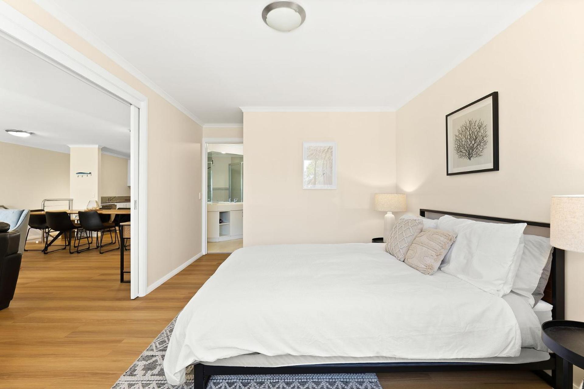 Boardwalk unit 11