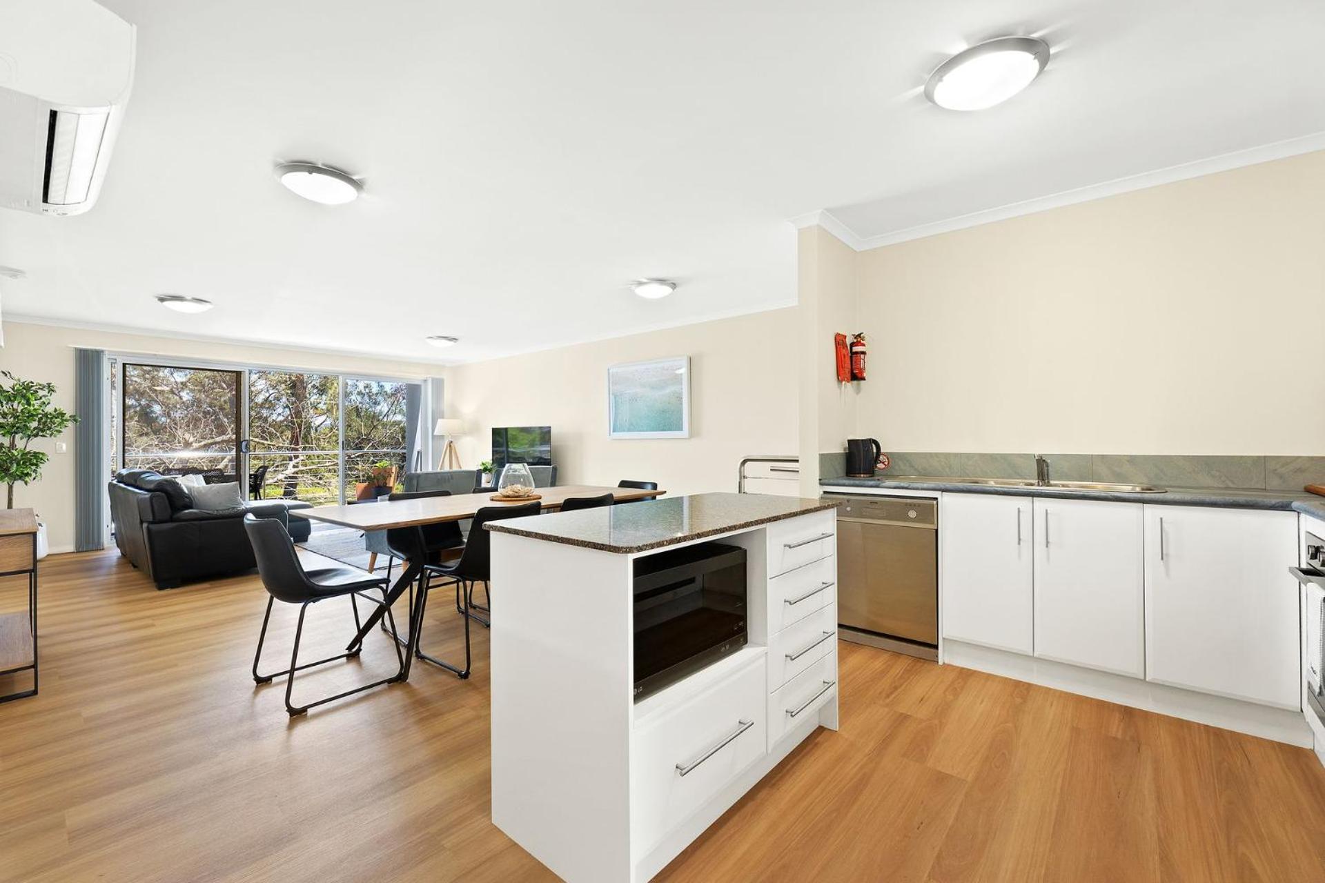 Boardwalk unit 11