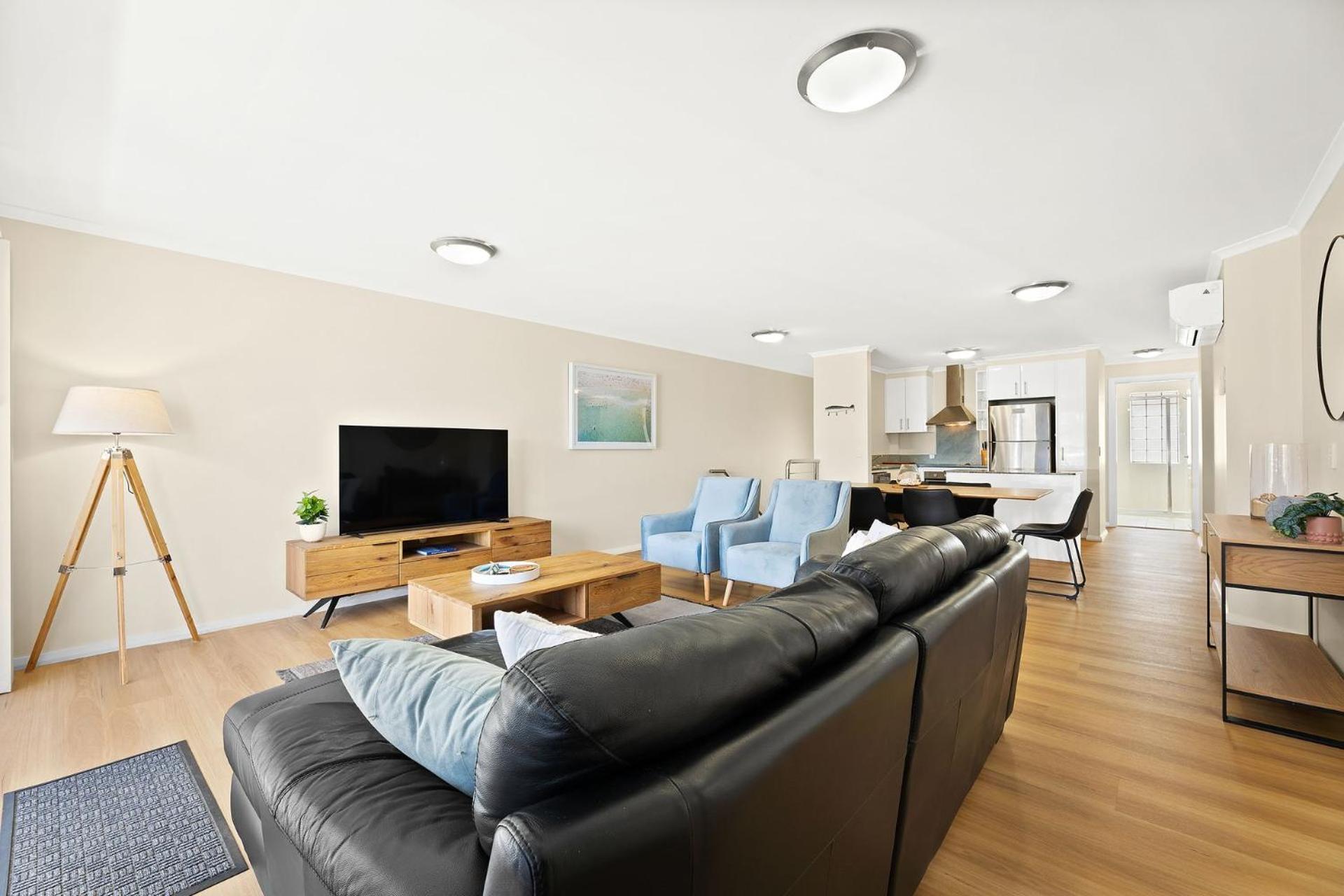 Boardwalk unit 11