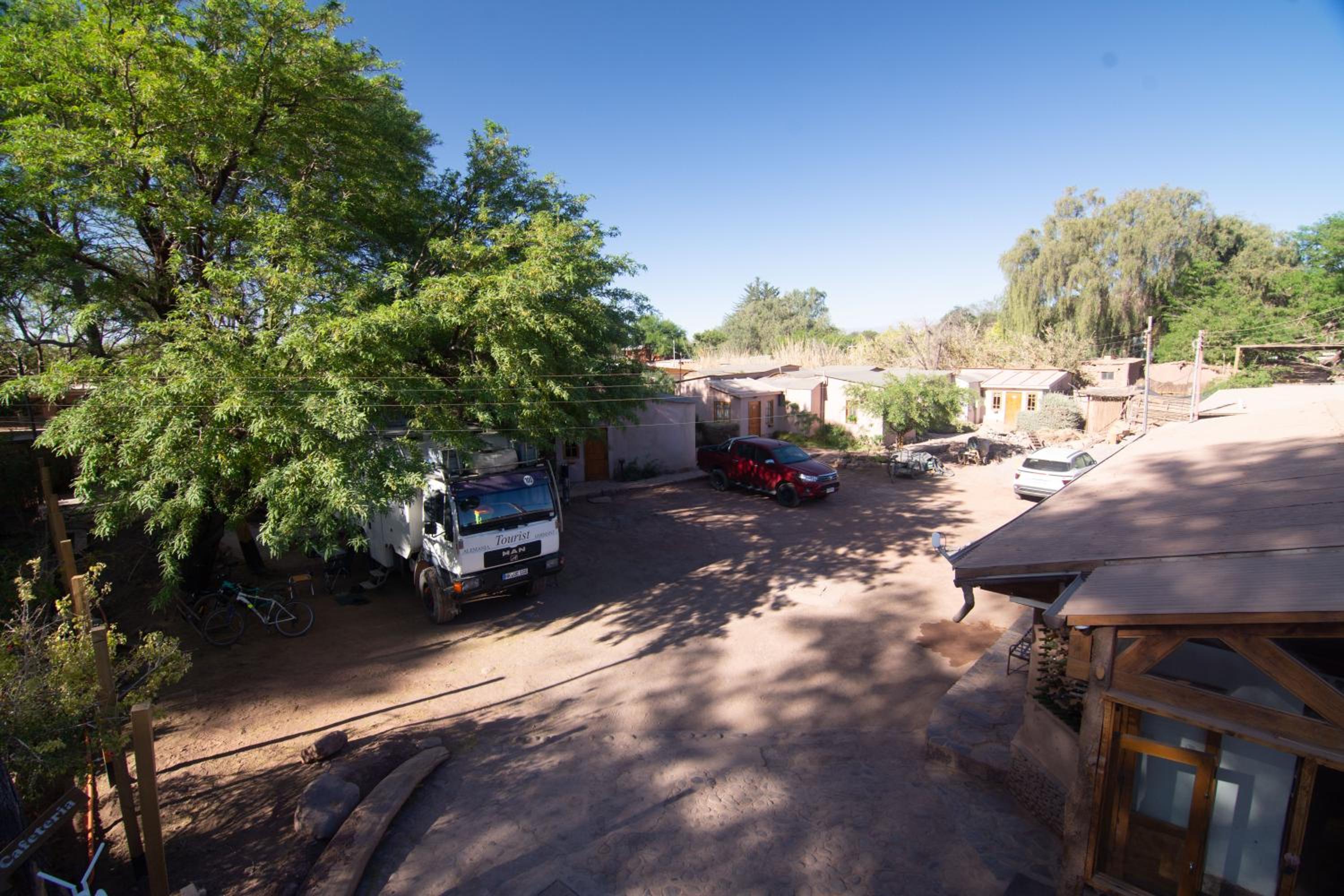Hotel-Camping Takha Takha