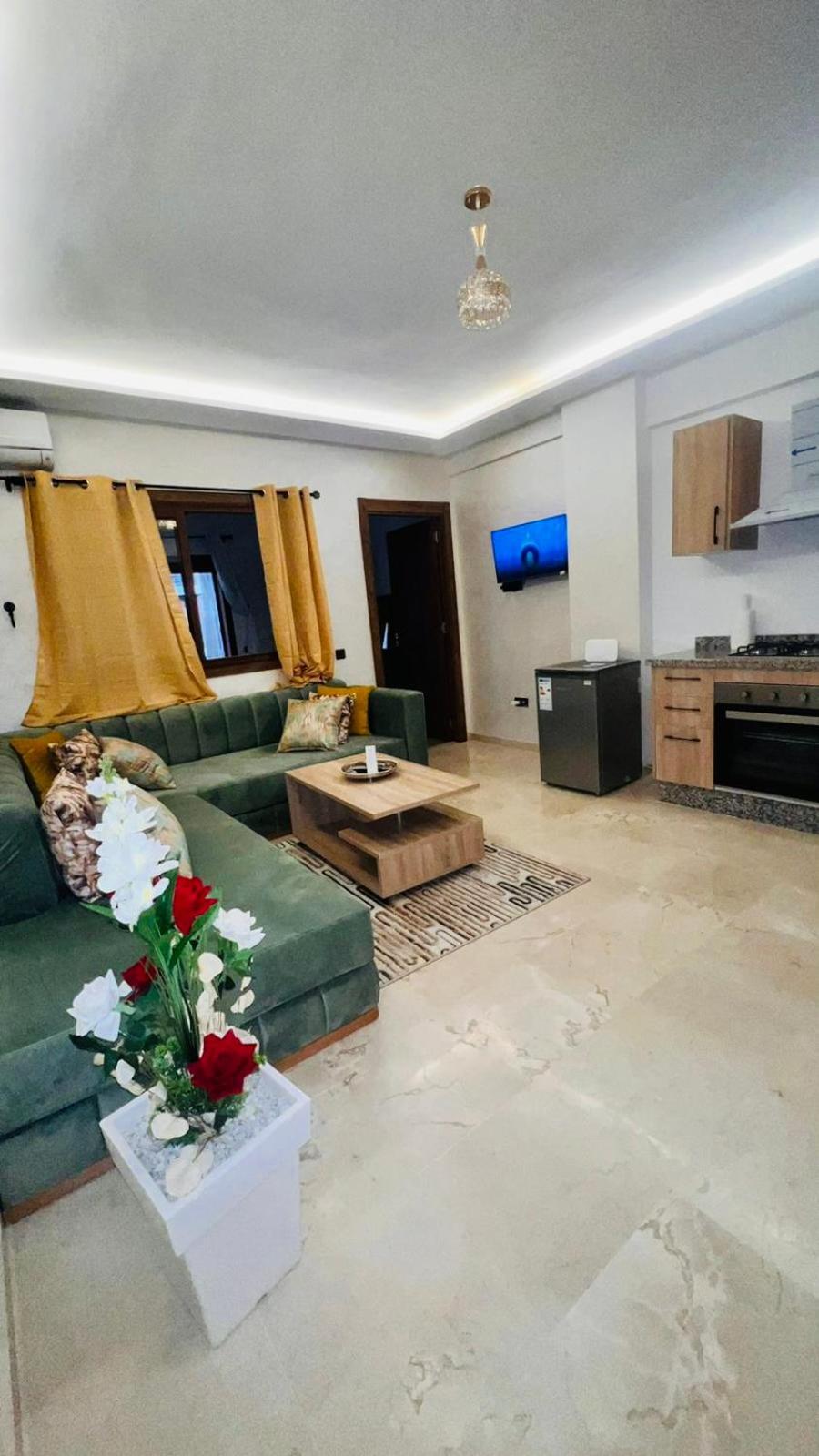 Luxury apartment Gueliz (2 min walk from Train Station)