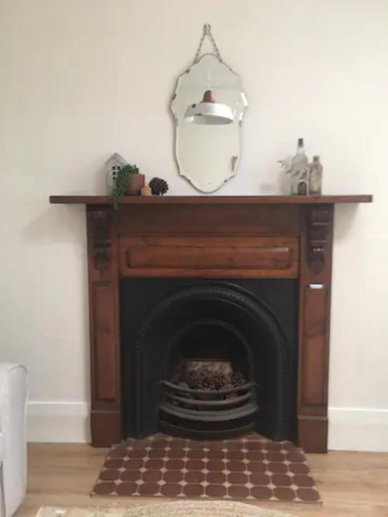 Randell Cottage - Adelaide Hills - Cosy Rustic Hideaway
