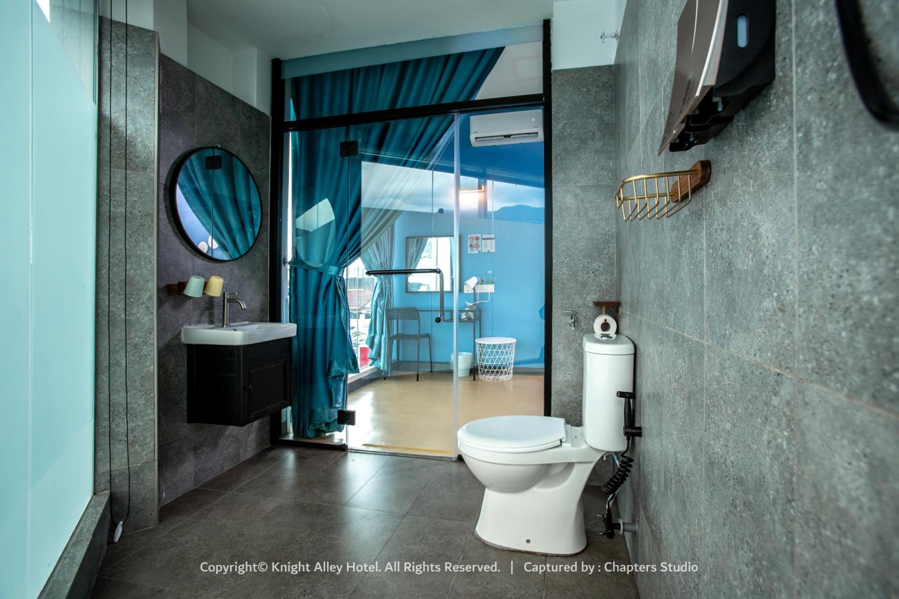Knight Alley Hotel photo 4