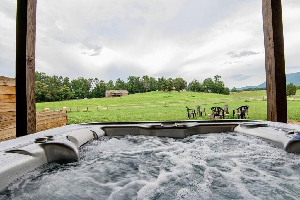 Forbidden Retreat Mountain View Private pool Hot tub Game room Movie theater view 5
