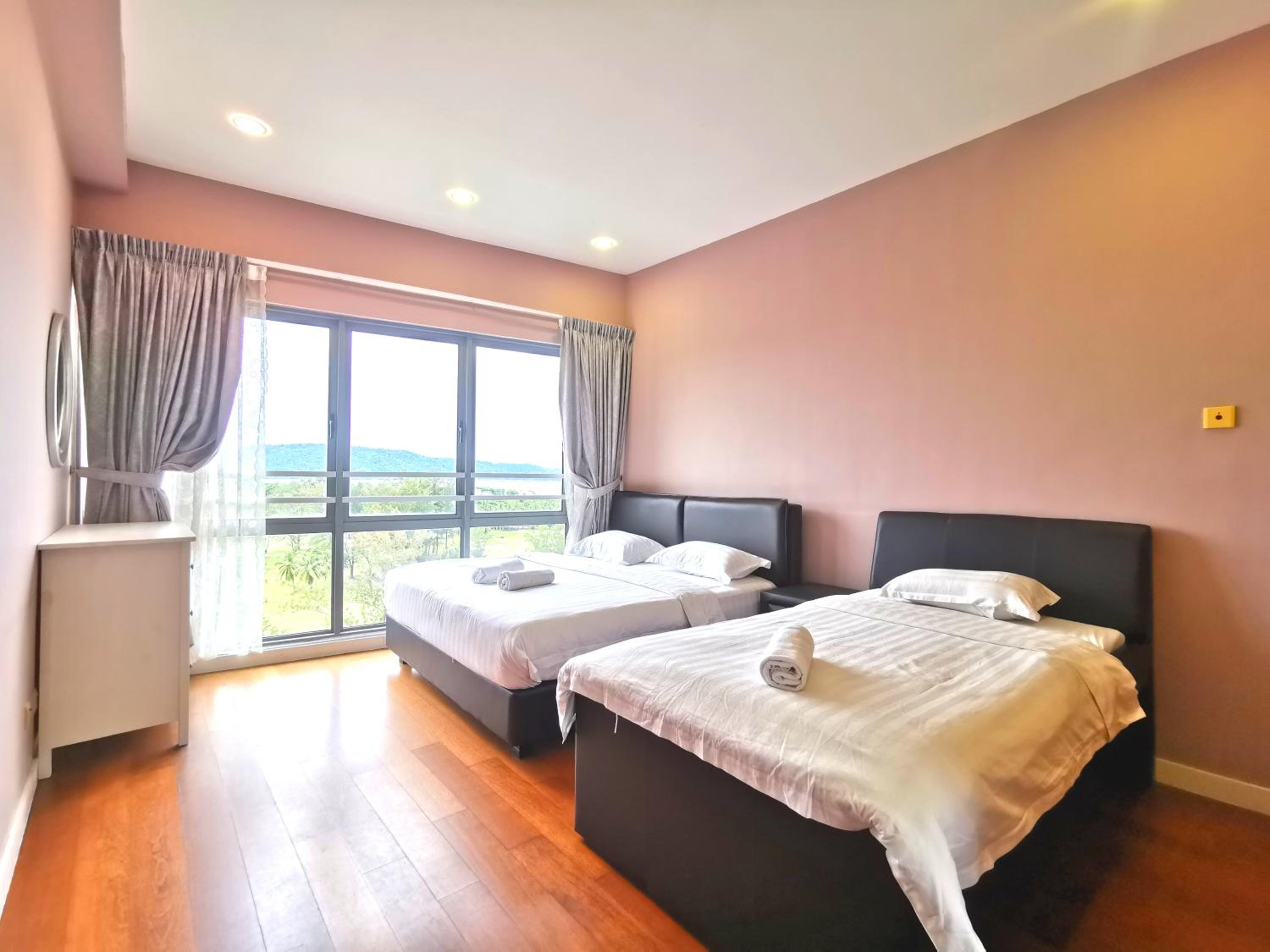 Sunset Seaview Vacation Condos @ IMAGO Shopping Mall, โกตากีนาบาลู - 11