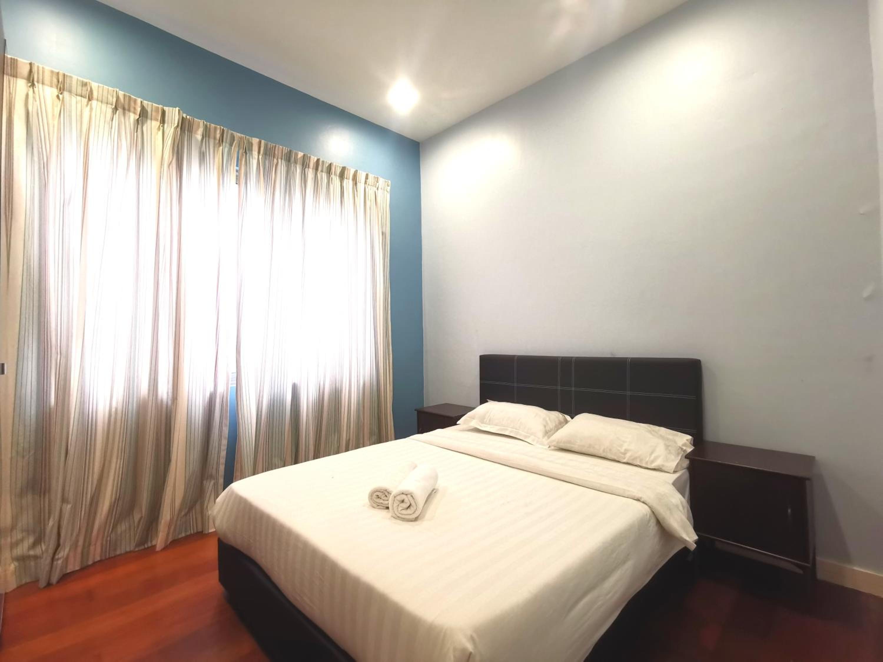Sunset Seaview Vacation Condos @ IMAGO Shopping Mall, photo 130